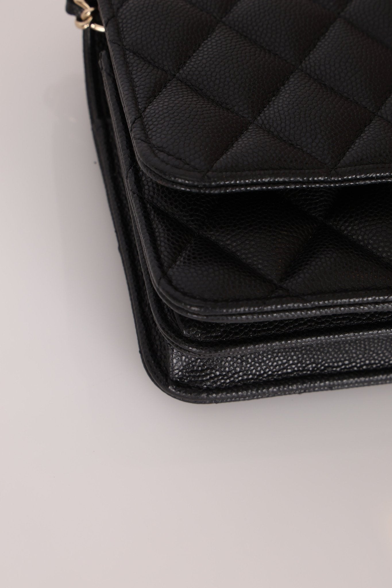 Chanel 2021 Caviar Mini Wallet on Chain - FashioNica