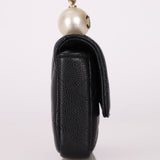 Chanel 2021 Caviar Pearl Cardholder with Chain - FashioNica