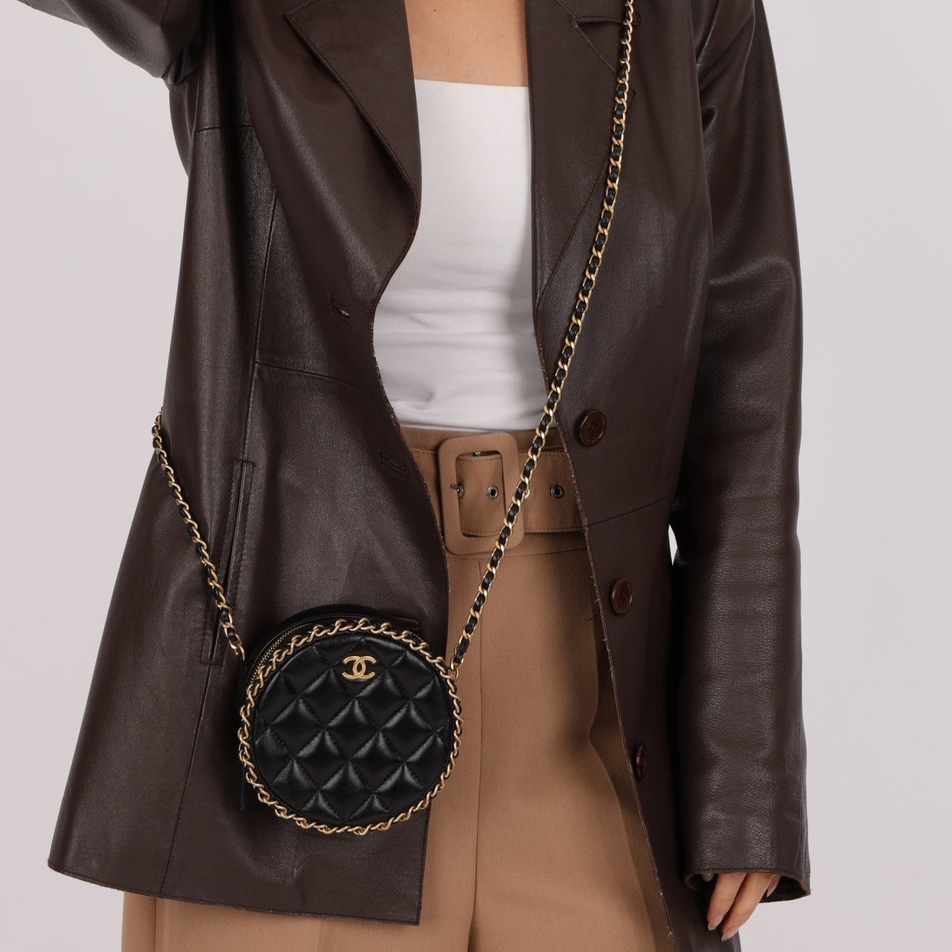 Chanel 2021 Chain Around Round Quilted Lambskin Clutch with Chain - FashioNica