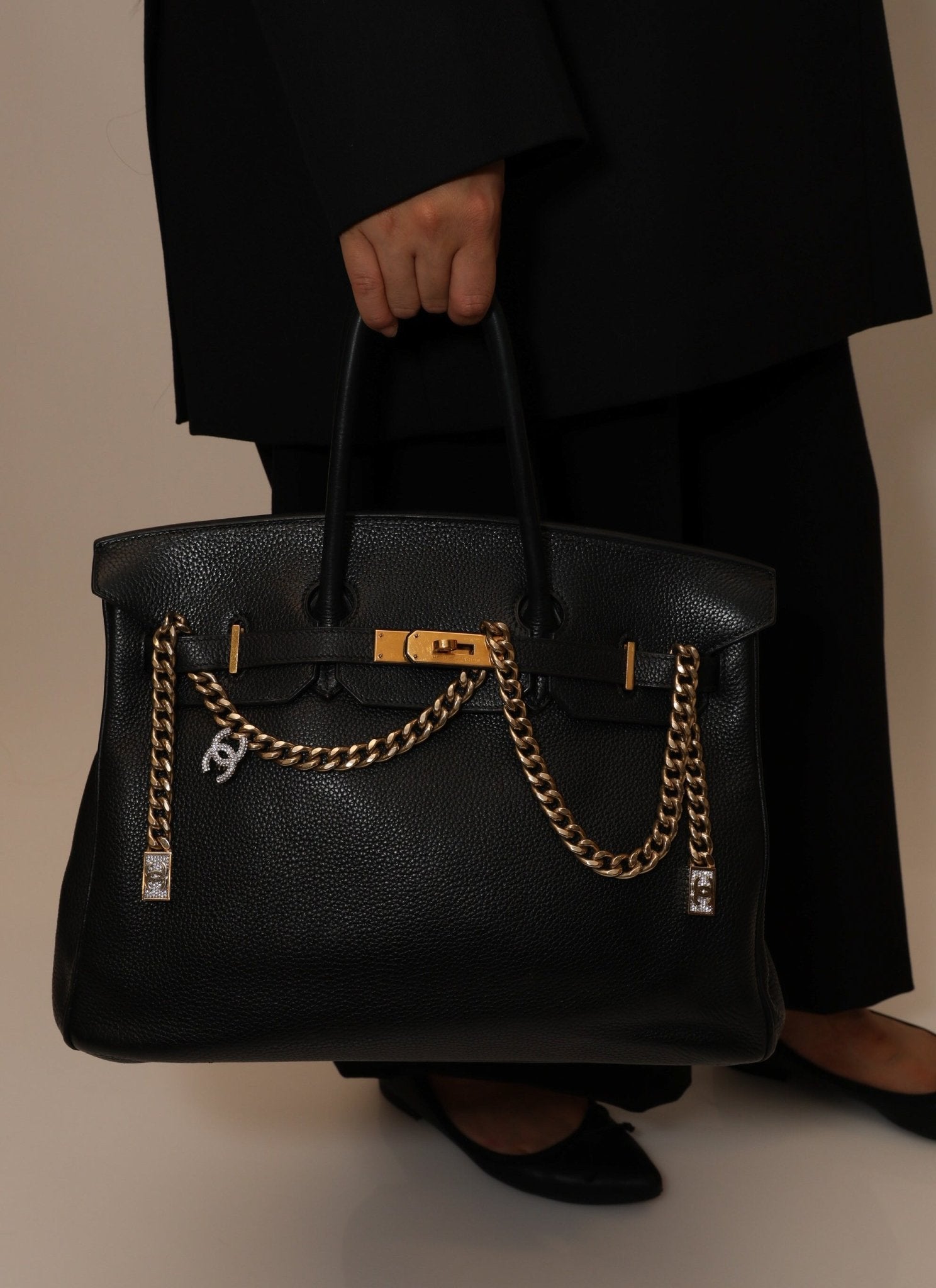 Chanel 2021 Crystal Curb Chain Necklace - FashioNica