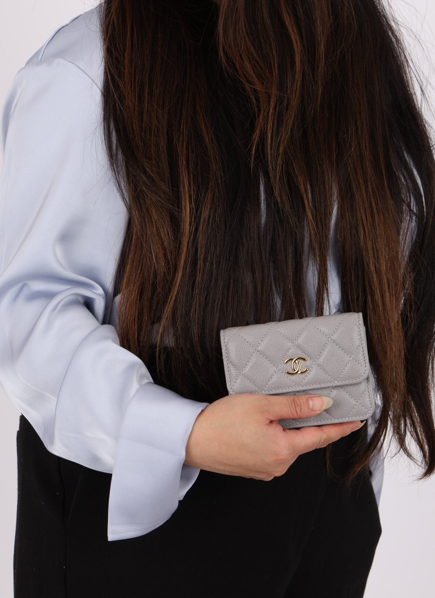Chanel 2021 Grey Caviar COCO Cardholder on Chain - FashioNica