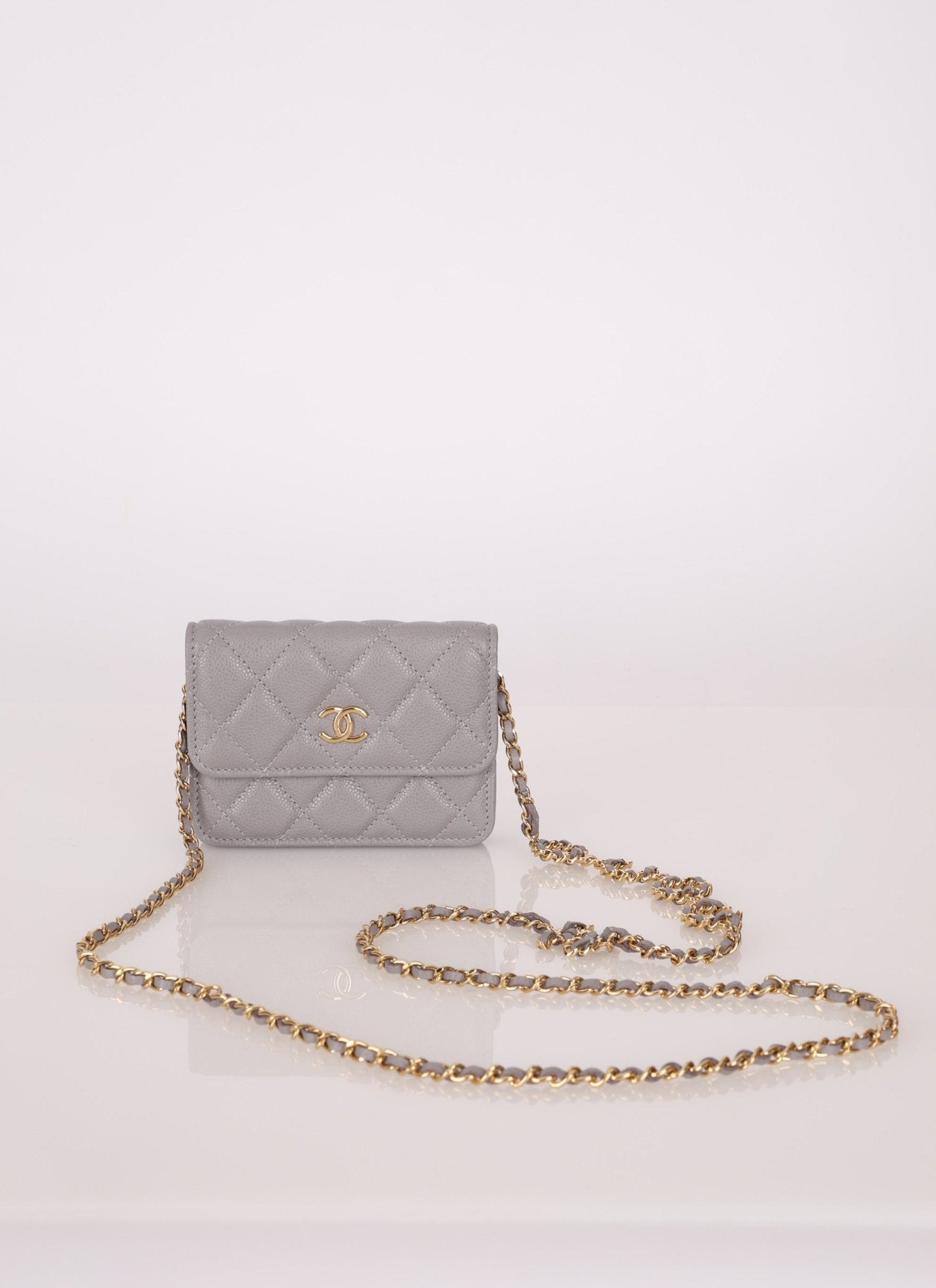 Chanel 2021 Grey Caviar COCO Cardholder on Chain - FashioNica