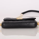 Chanel 2021 Quilted Calfskin About Pearls Card Holder Flap With Chain - FashioNica