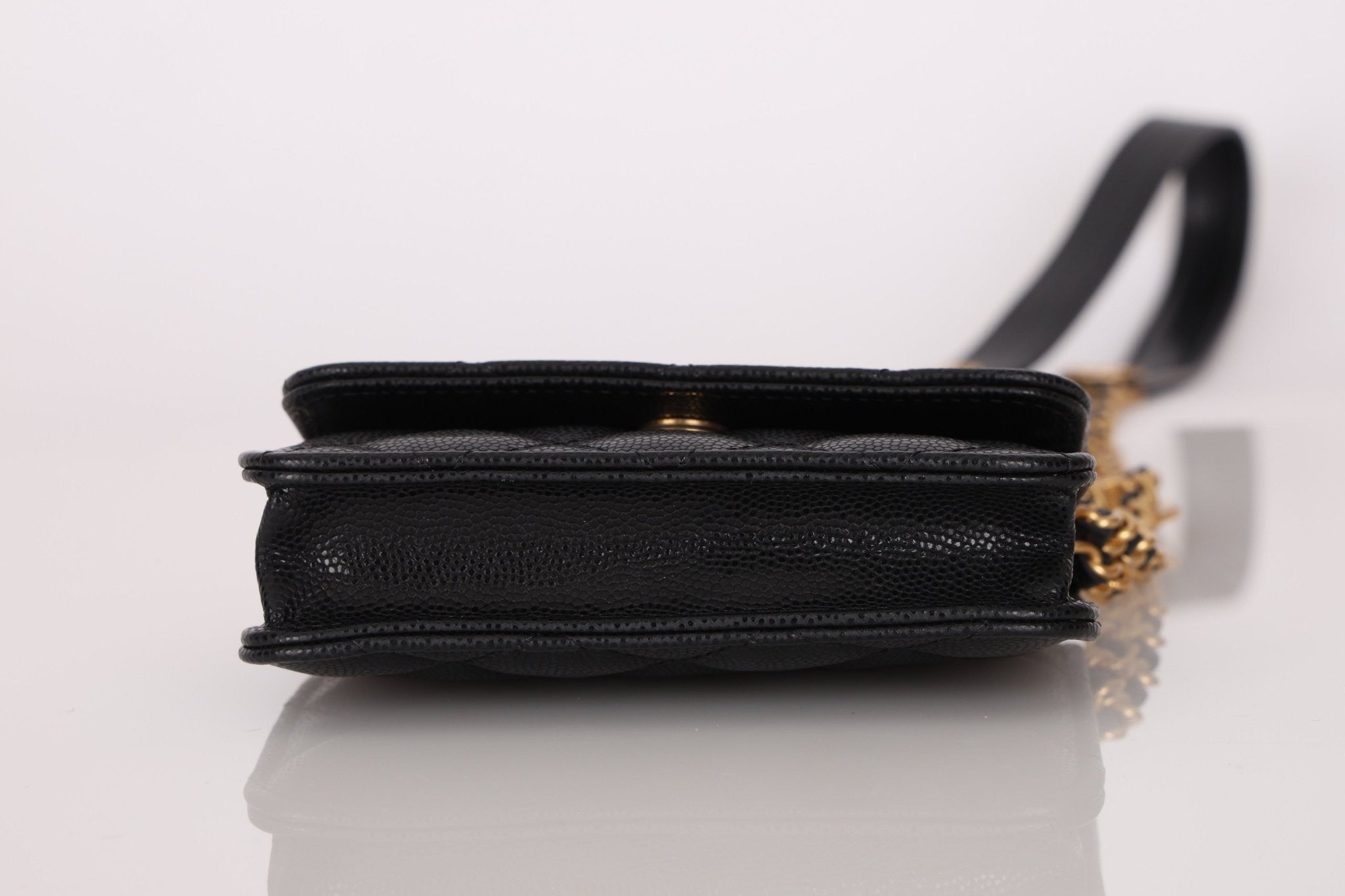 Chanel 2022 Caviar Quilted Twist Your Buttons Coin Purse With Chain - FashioNica