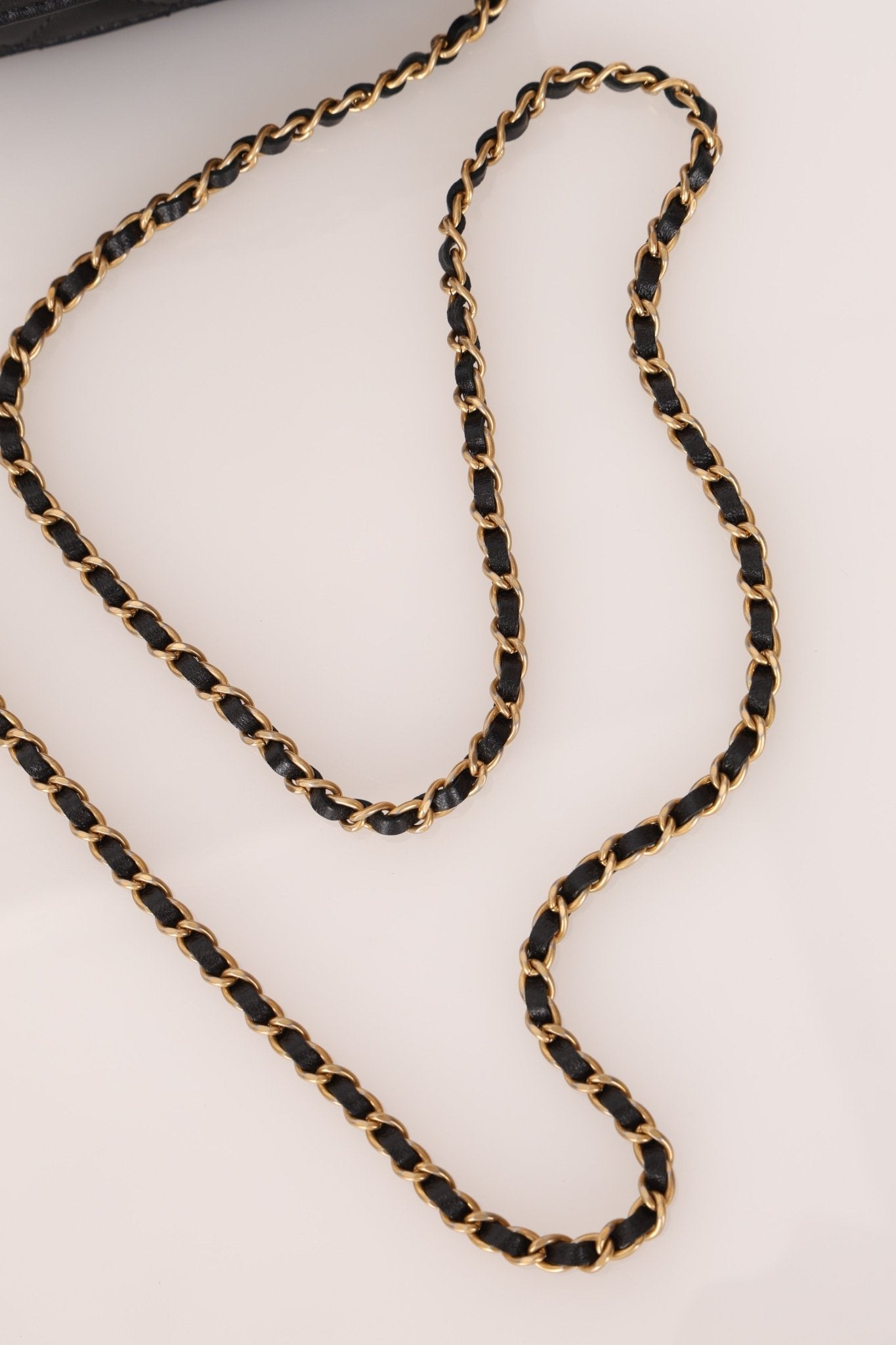 Chanel 2022 CC on CC Sheepskin Card Holder on Chain - FashioNica