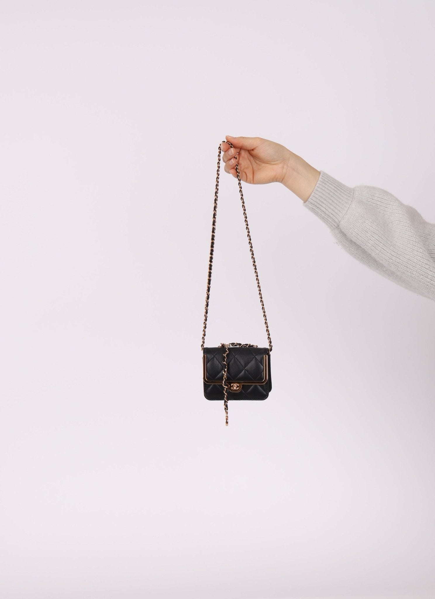 Chanel 2023 Lambskin Frame Card Holder Belt Bag RGHW - FashioNica