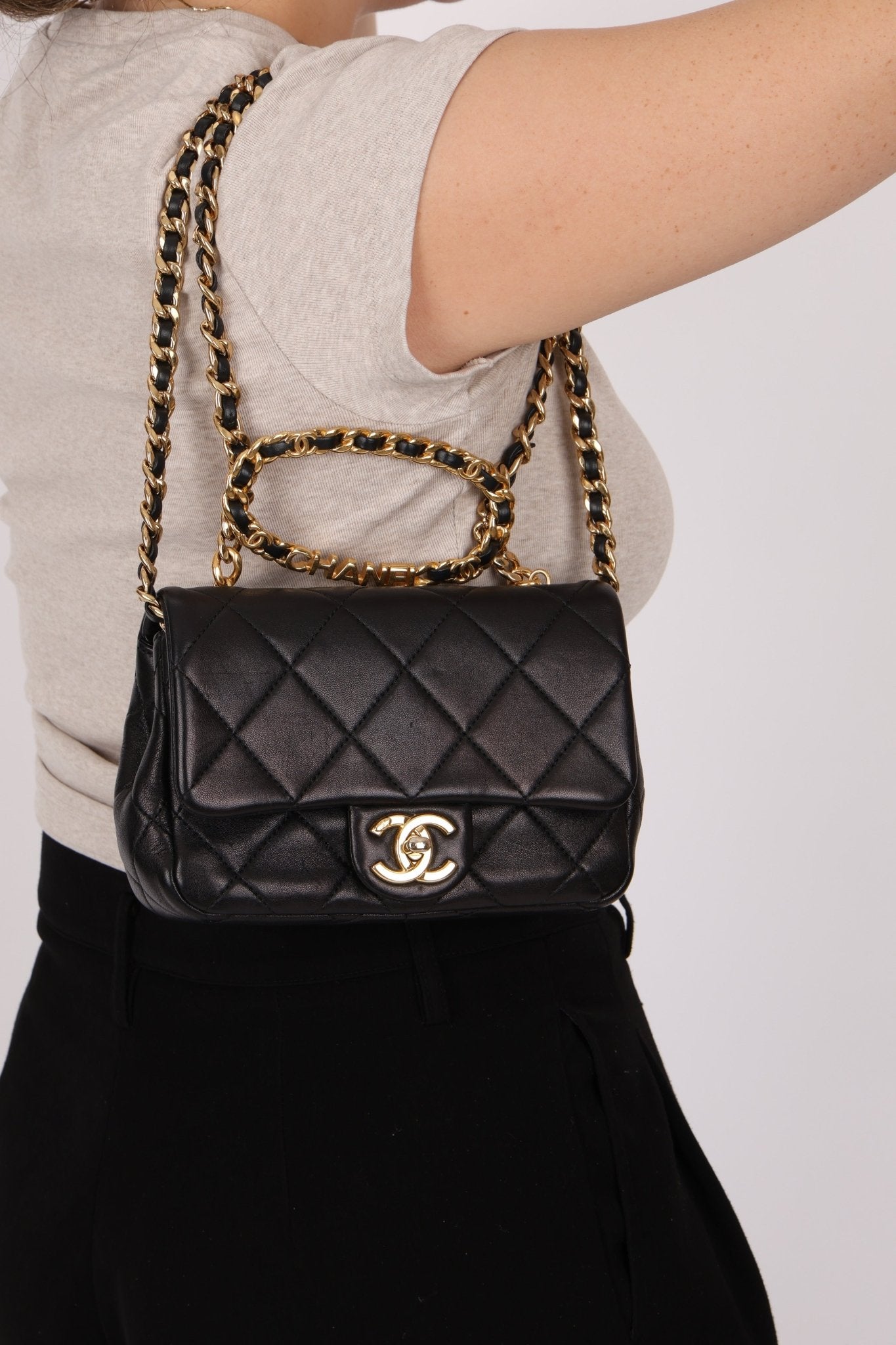 Chanel 2023 Lambskin Top Handle Mini Flap - FashioNica