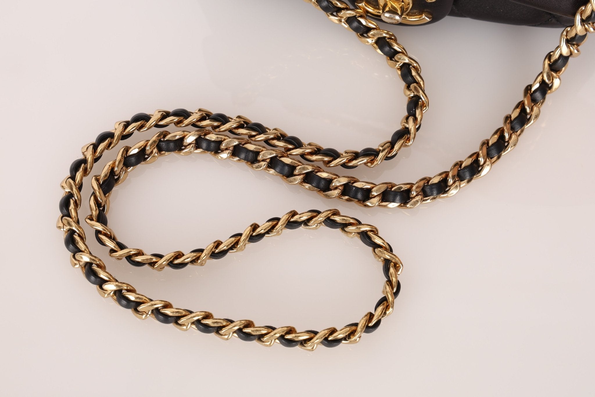 Chanel 2023 Lambskin Top Handle Mini Flap - FashioNica