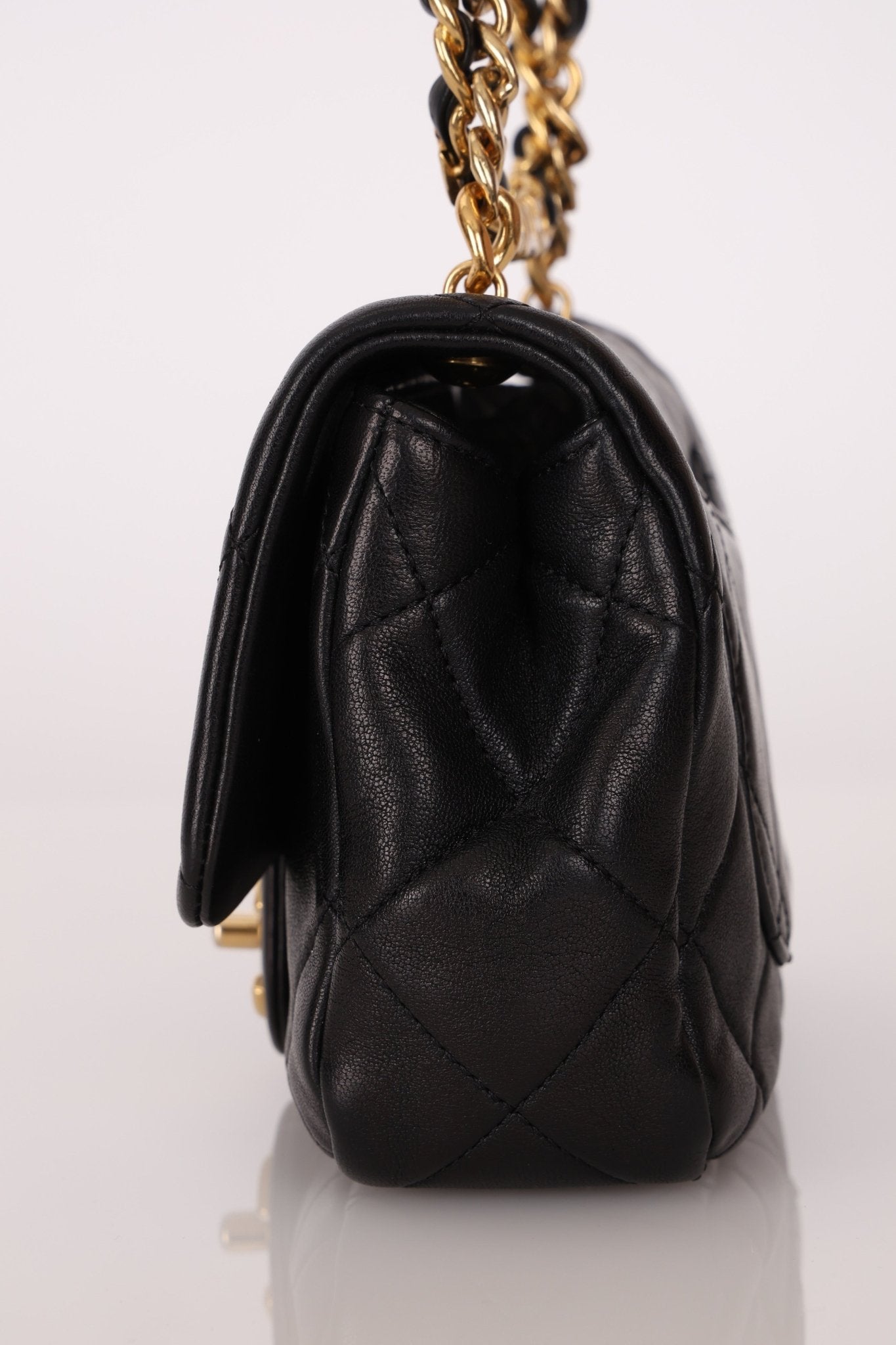 Chanel 2023 Lambskin Top Handle Mini Flap - FashioNica