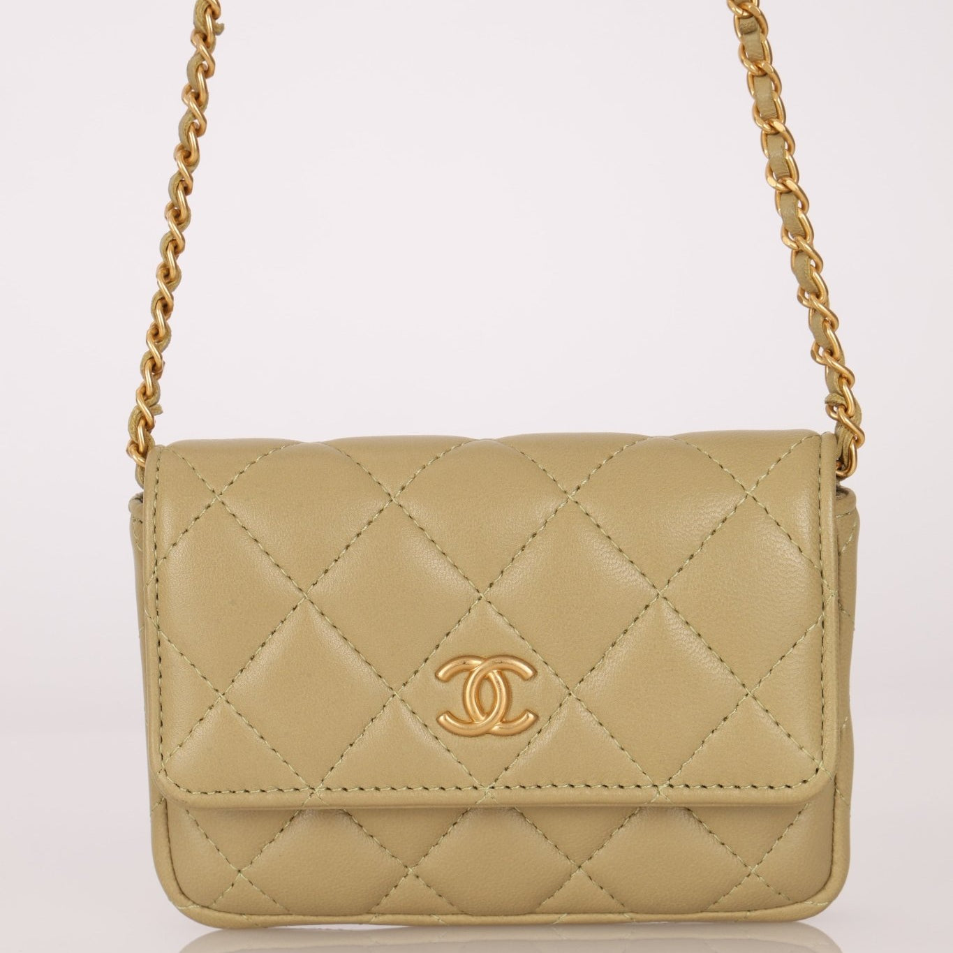 Chanel 2023 Matcha Lambskin Coco Cardholder on Chain - FashioNica