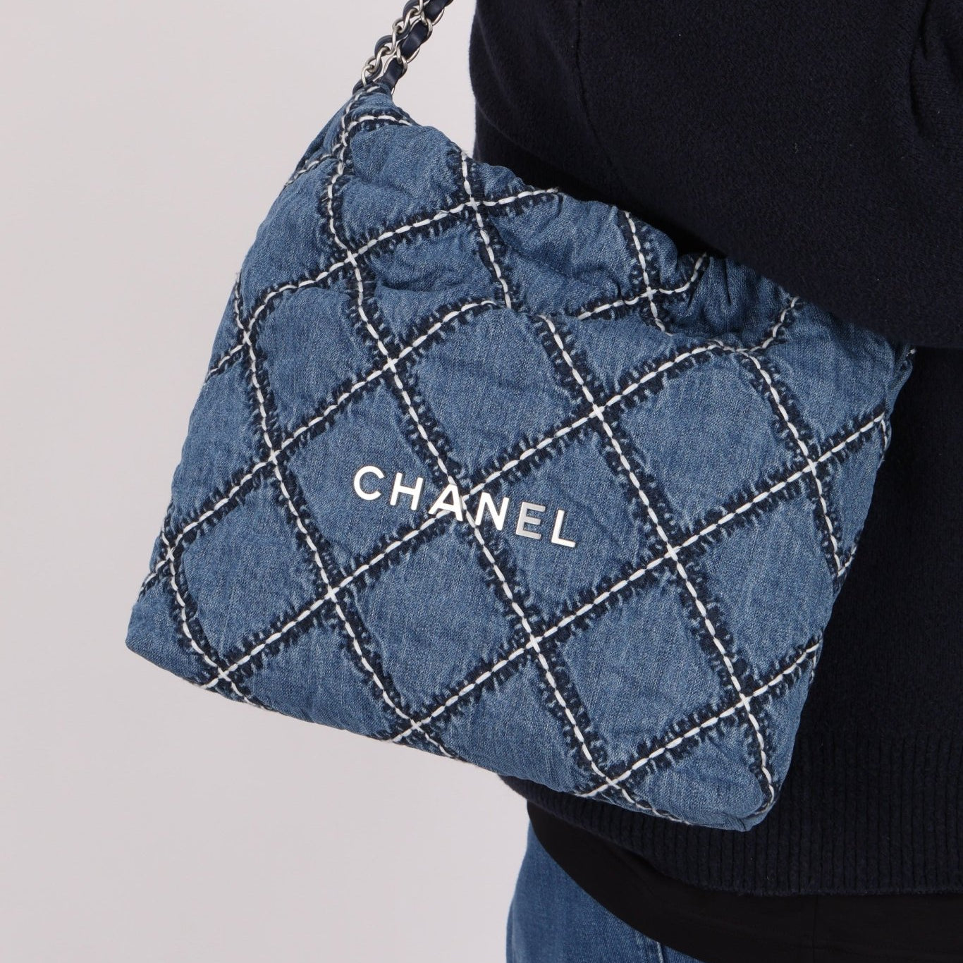 Chanel 2023 Small Denim 22 Shoulder Bag - FashioNica