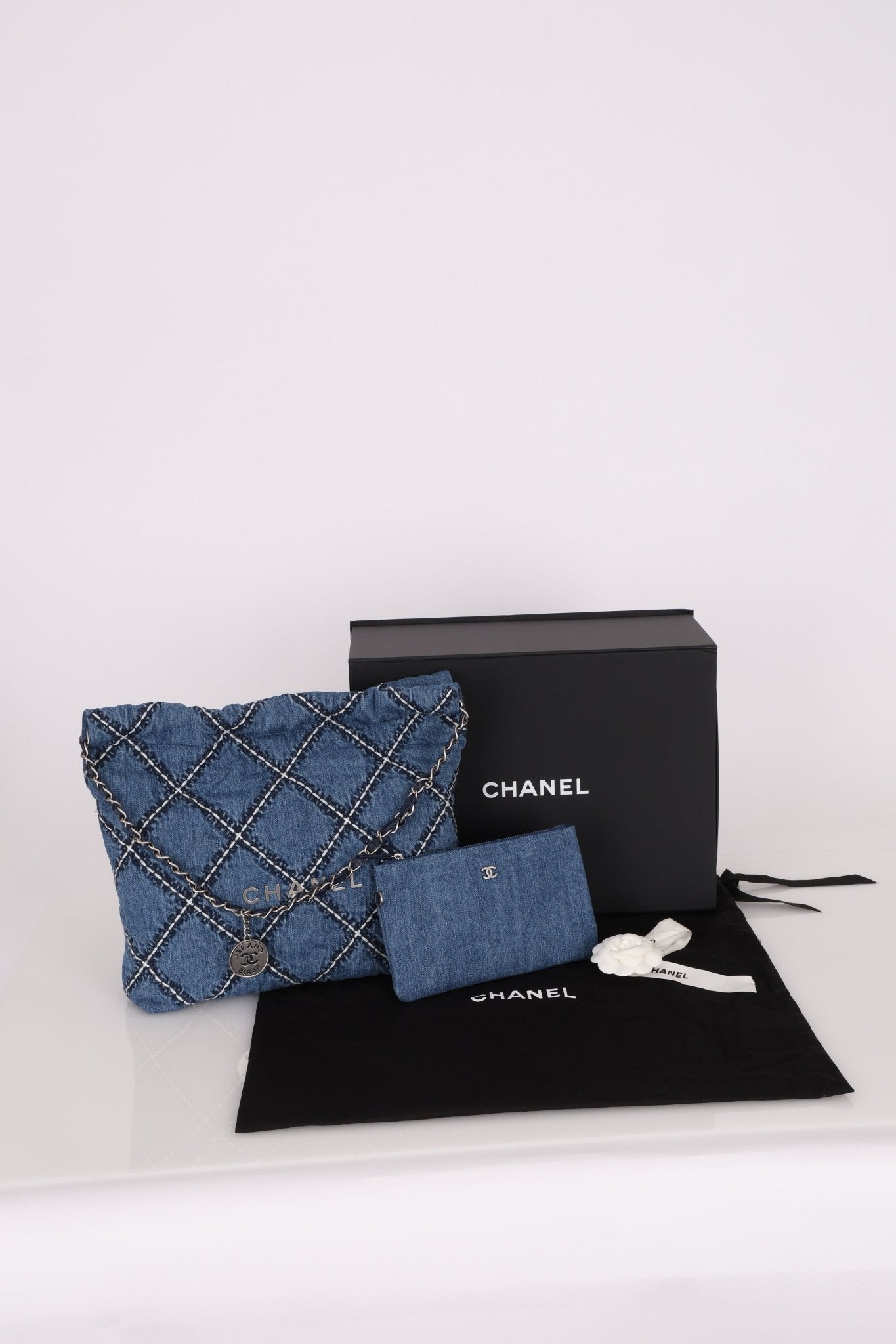 Chanel 2023 Small Denim 22 Shoulder Bag - FashioNica