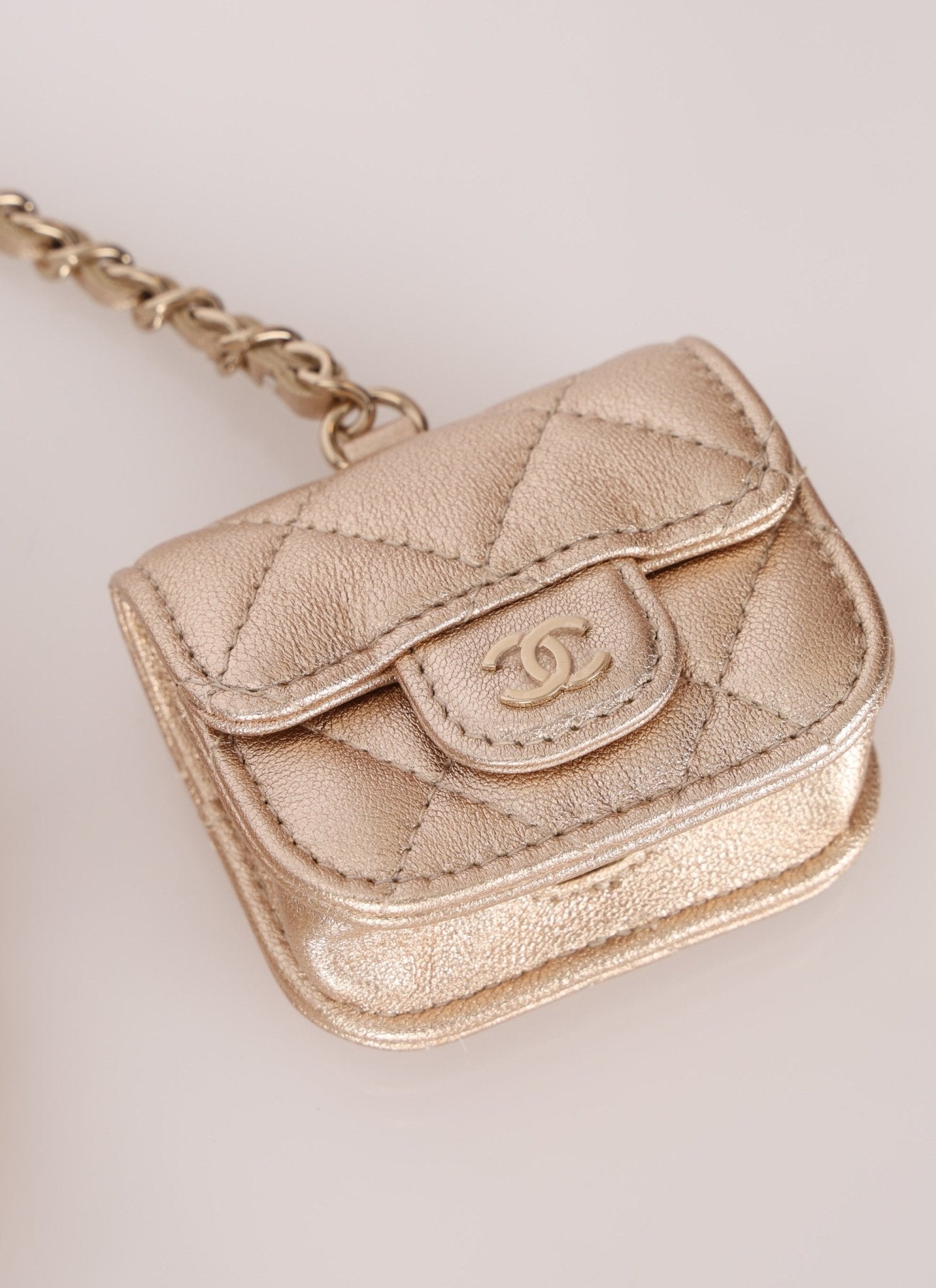 Chanel 2024 Gold Metallic Duo Coin Pouch - FashioNica