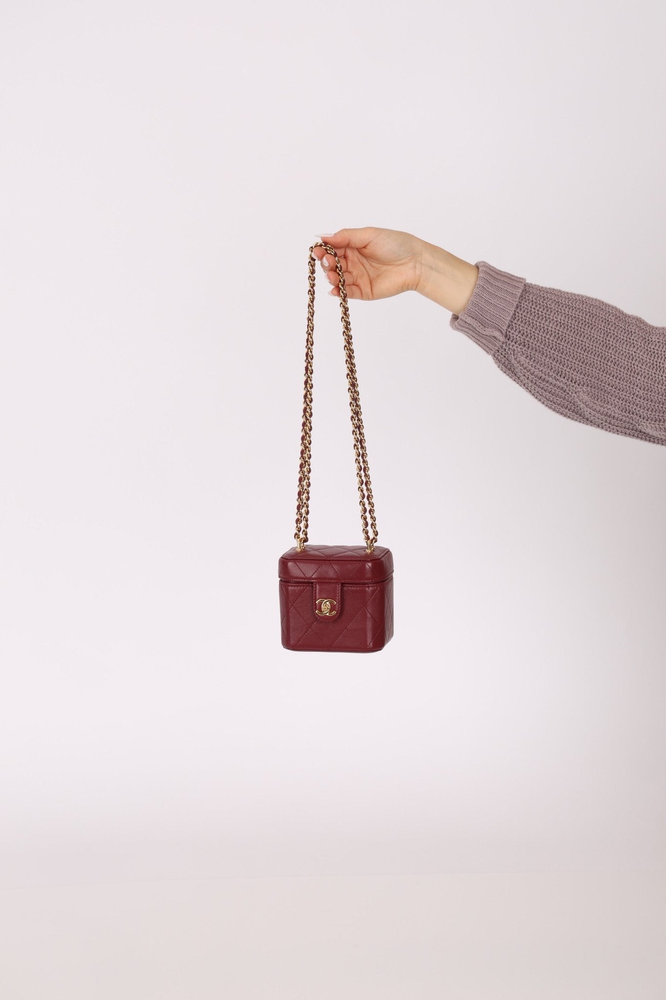 Chanel 2024 Mini CC Turnlock Vanity Case w/ Chain - FashioNica