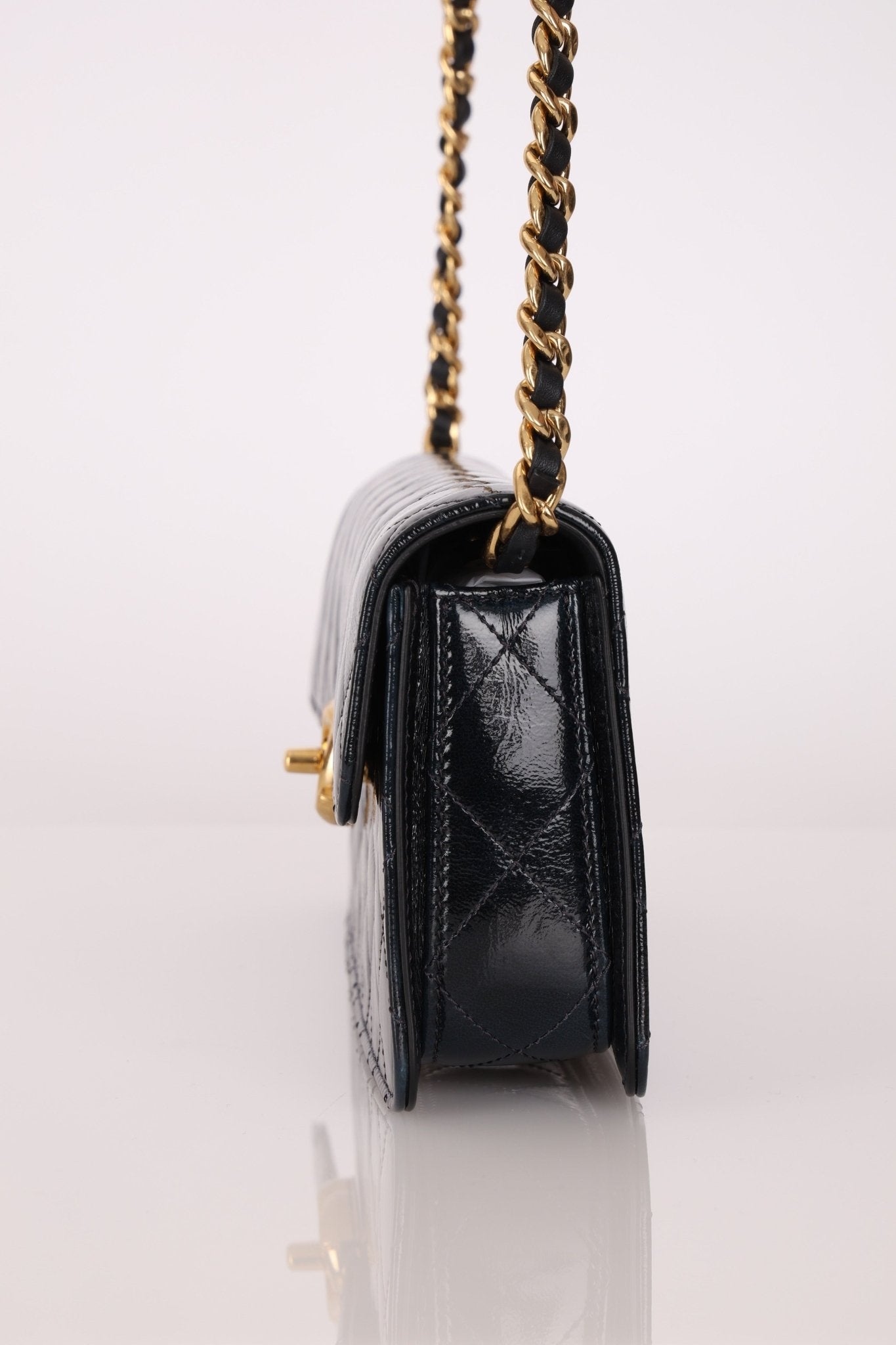 Chanel 2024 Patent Métiers d’art Turnlock Large East West Bag - FashioNica