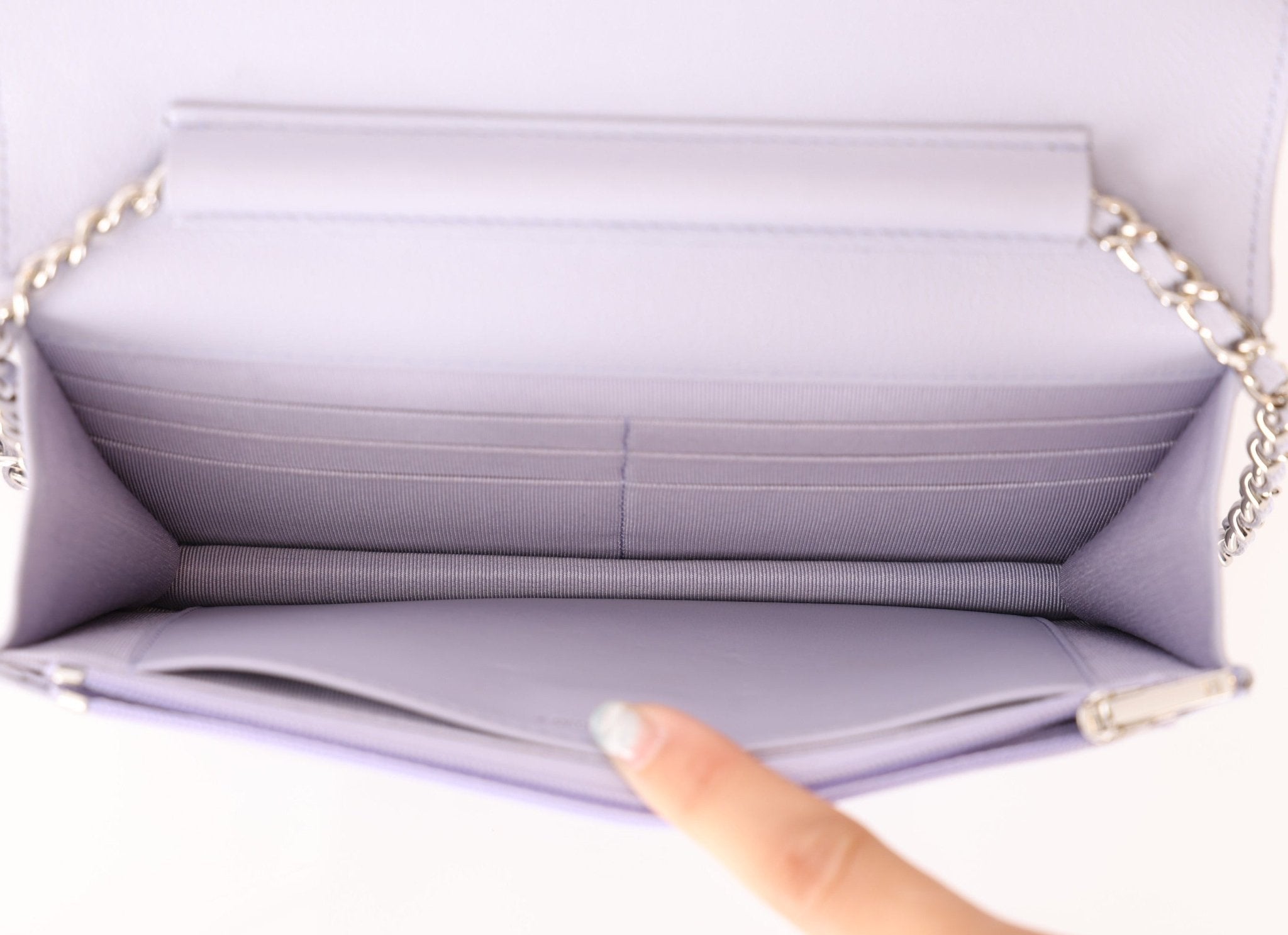 Chanel 21K Lavender Caviar Wallet on Chain - FashioNica