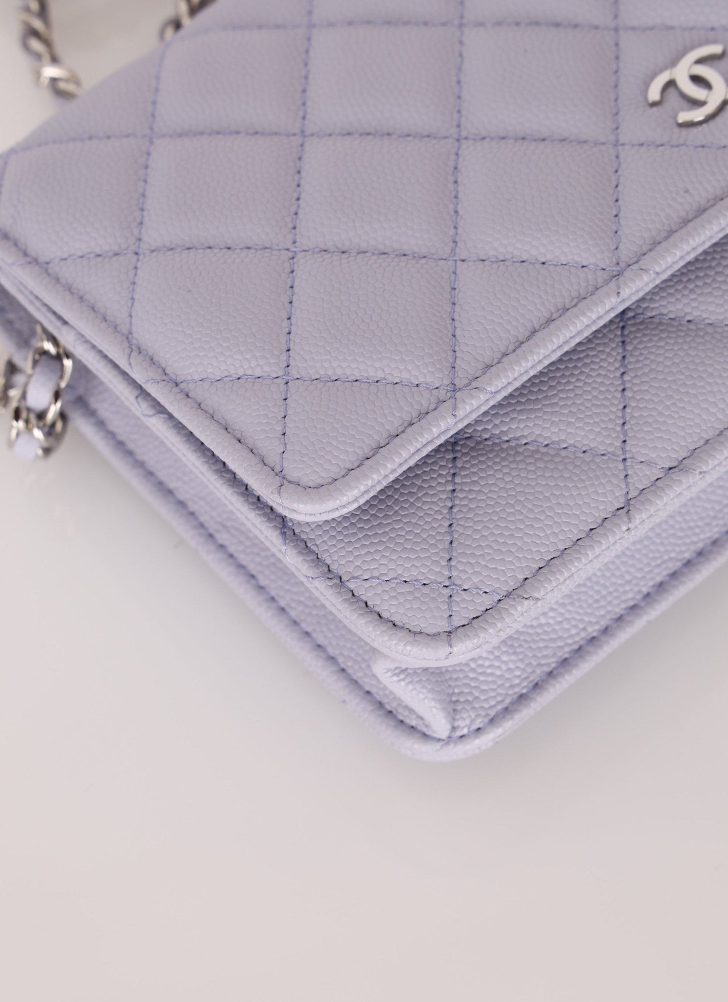 Chanel 21K Lavender Caviar Wallet on Chain - FashioNica
