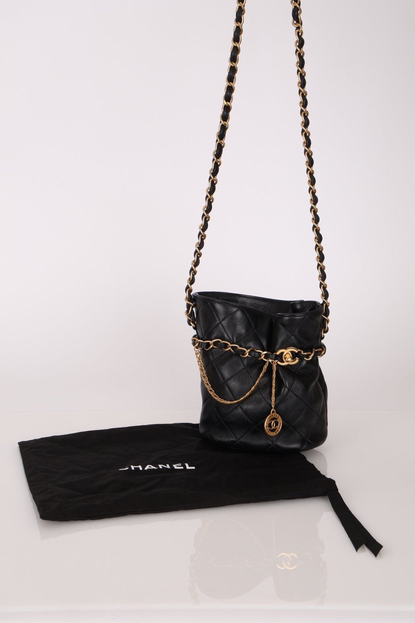 Chanel 23S CC Turnlock Medallion Chain Lambskin Bucket Bag - FashioNica