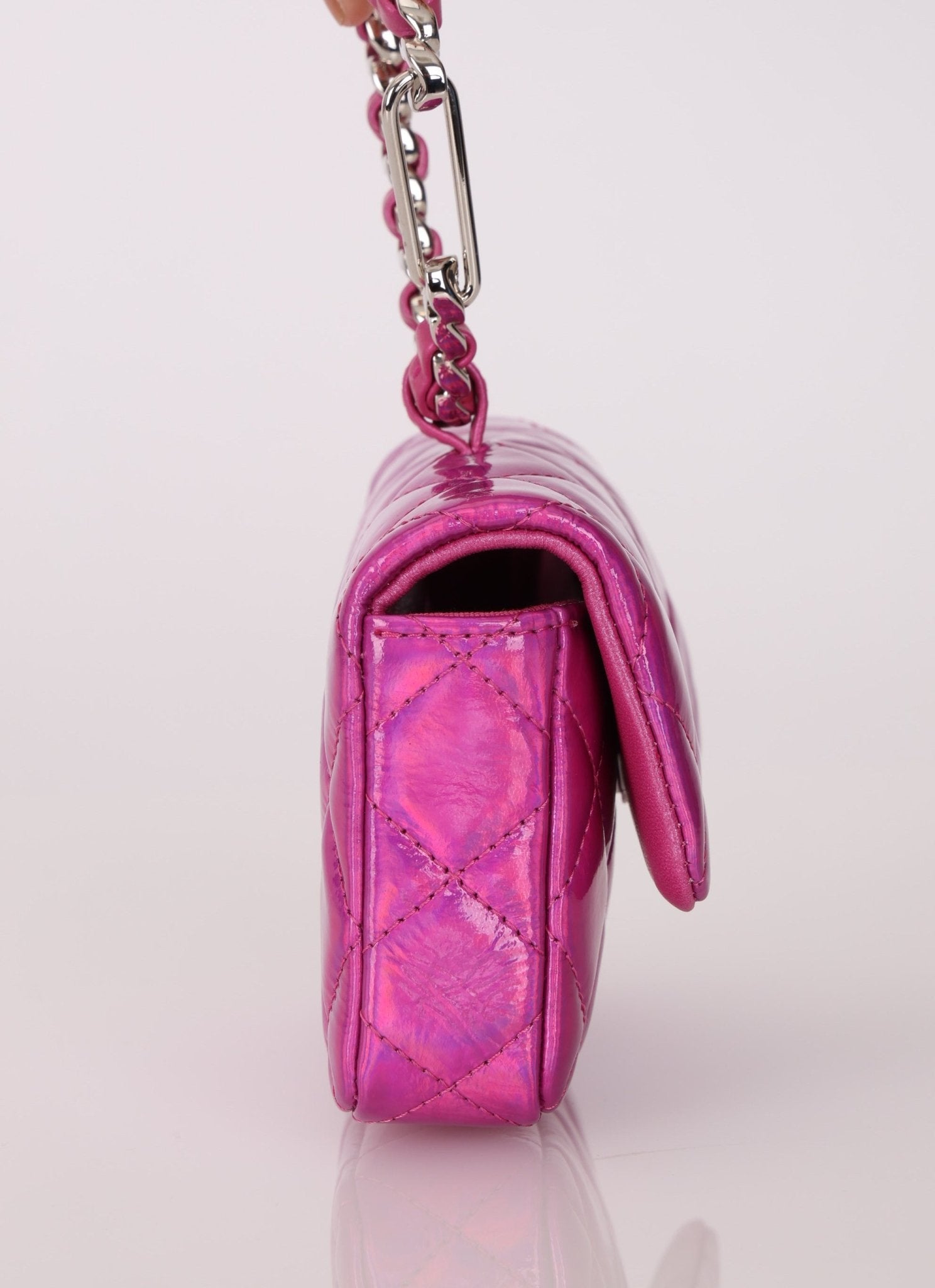 Chanel 24C Iridescent Patent Quilted Carabiner Card Holder - FashioNica