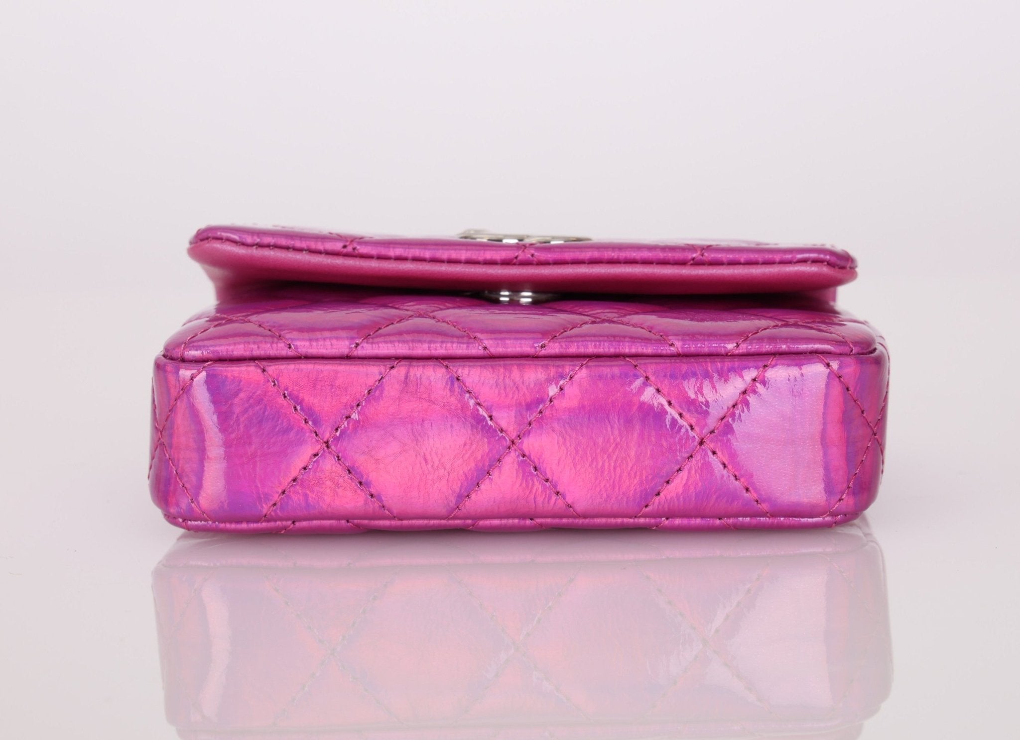 Chanel 24C Iridescent Patent Quilted Carabiner Card Holder - FashioNica