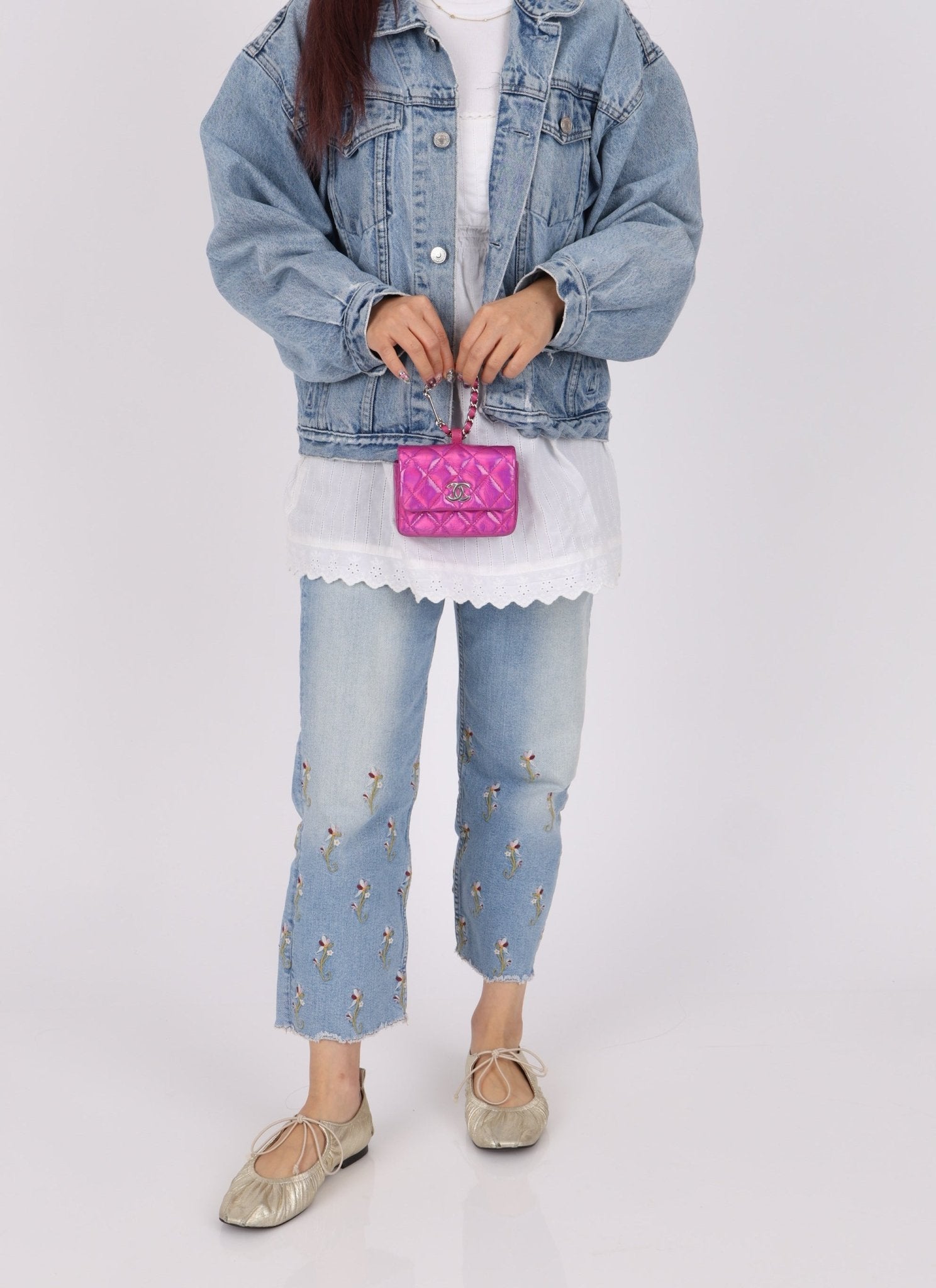 Chanel 24C Iridescent Patent Quilted Carabiner Card Holder - FashioNica