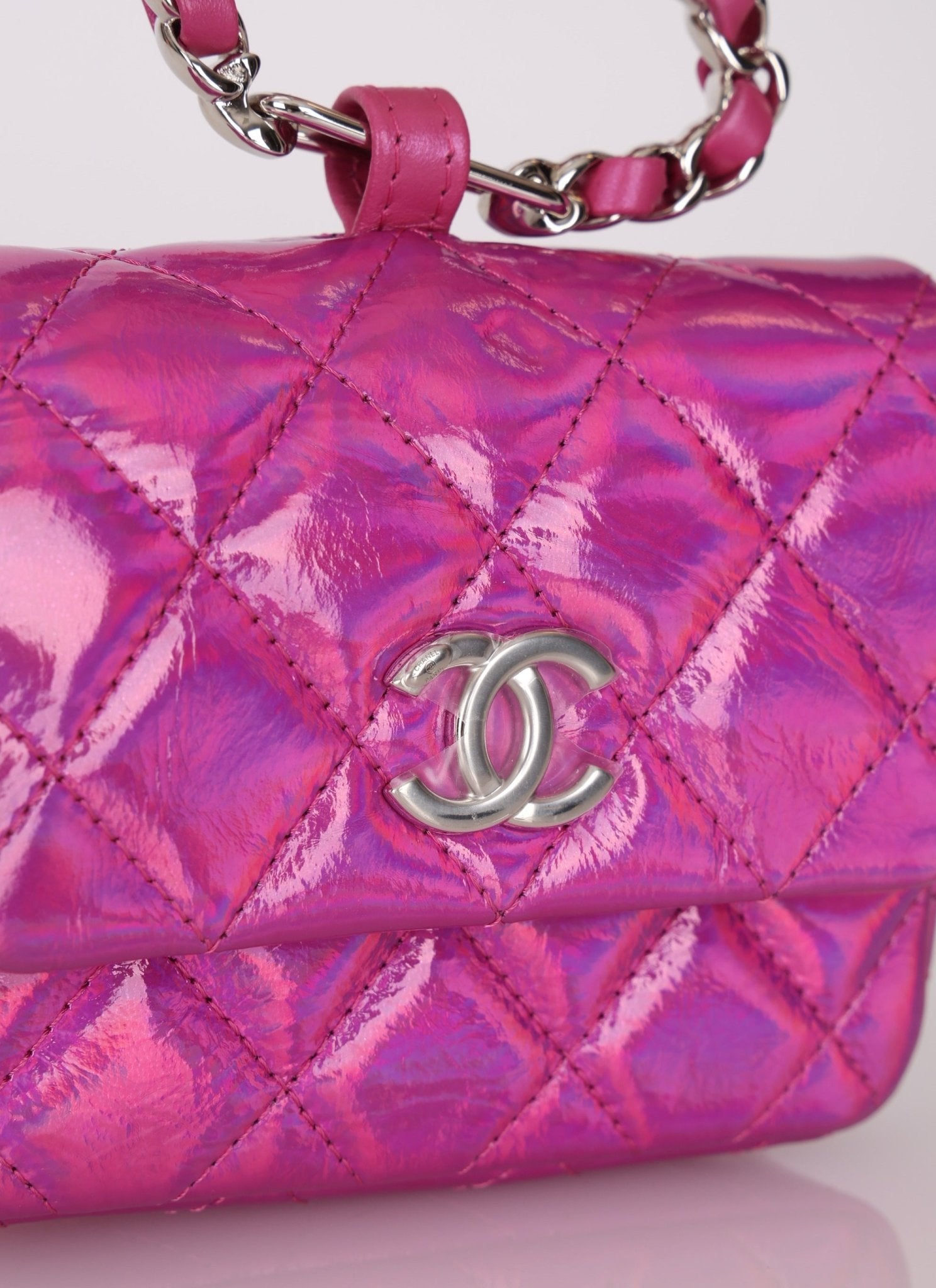 Chanel 24C Iridescent Patent Quilted Carabiner Card Holder - FashioNica