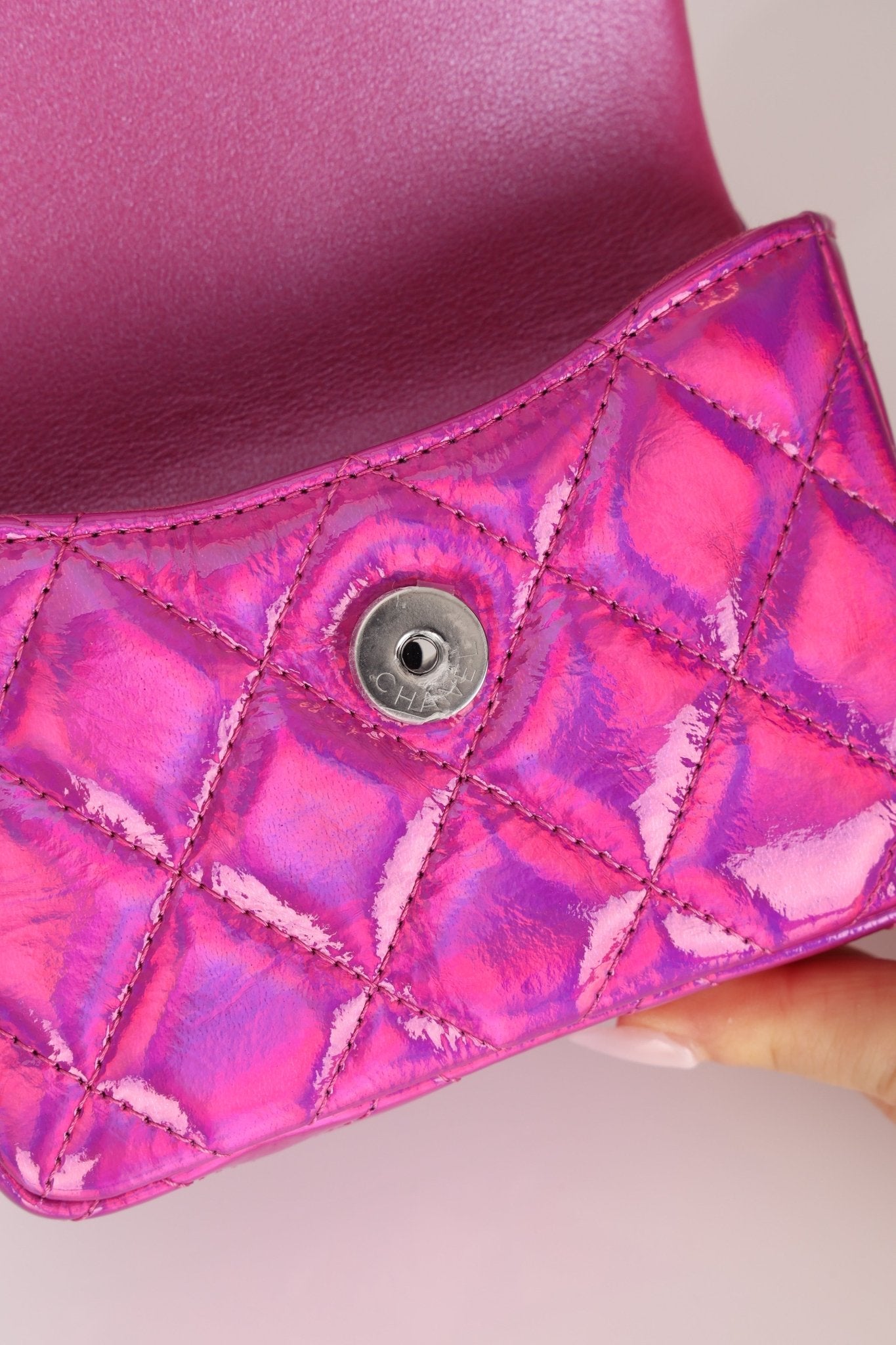 Chanel 24C Iridescent Patent Quilted Carabiner Card Holder - FashioNica