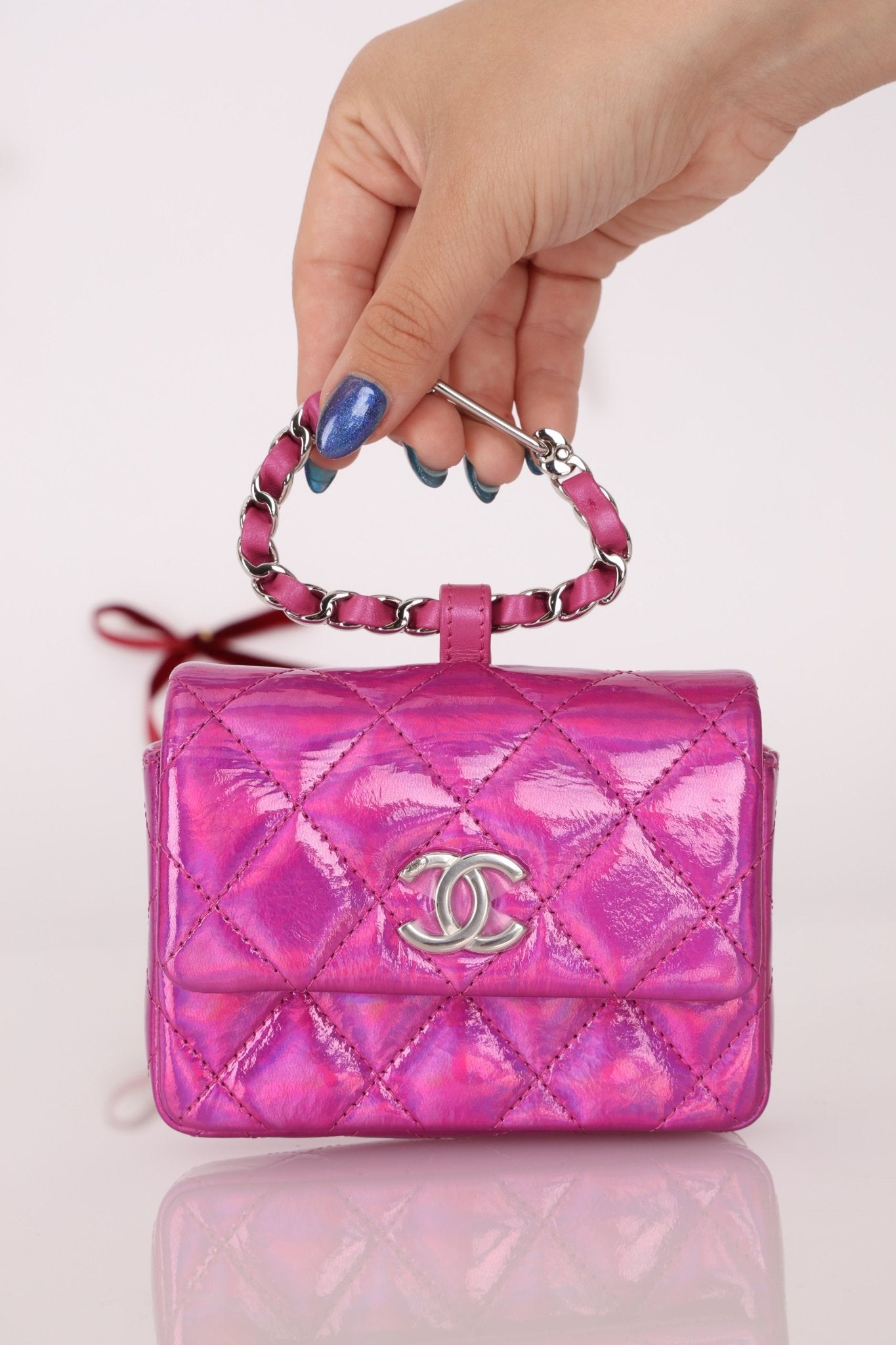 Chanel 24C Iridescent Patent Quilted Carabiner Card Holder - FashioNica