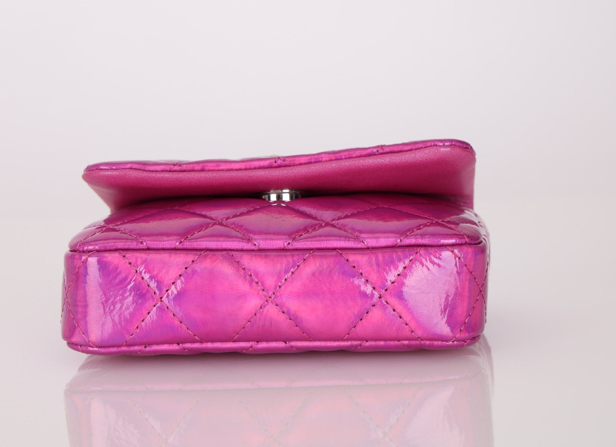 Chanel 24C Iridescent Patent Quilted Carabiner Card Holder - FashioNica