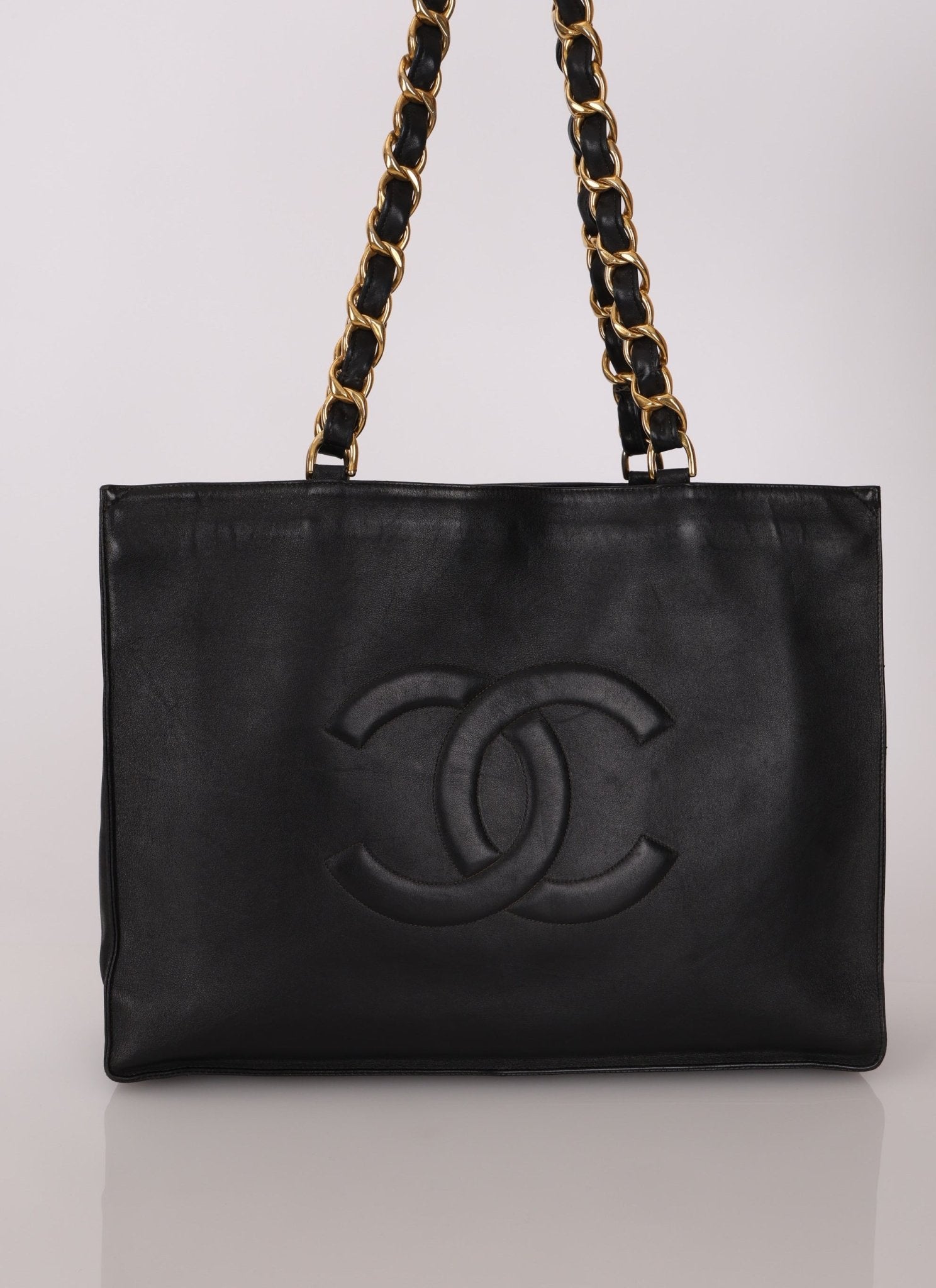 Chanel Calfskin Chunky Chain Tote - FashioNica