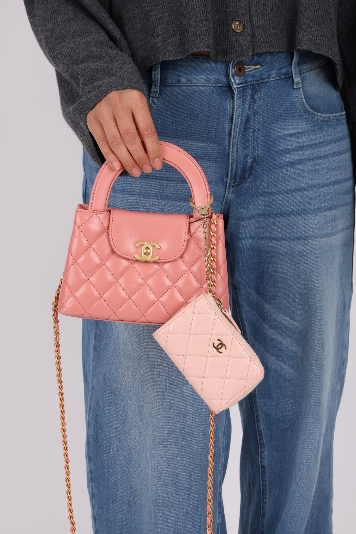 Chanel Caviar Zip Card Holder Key Pouch - FashioNica