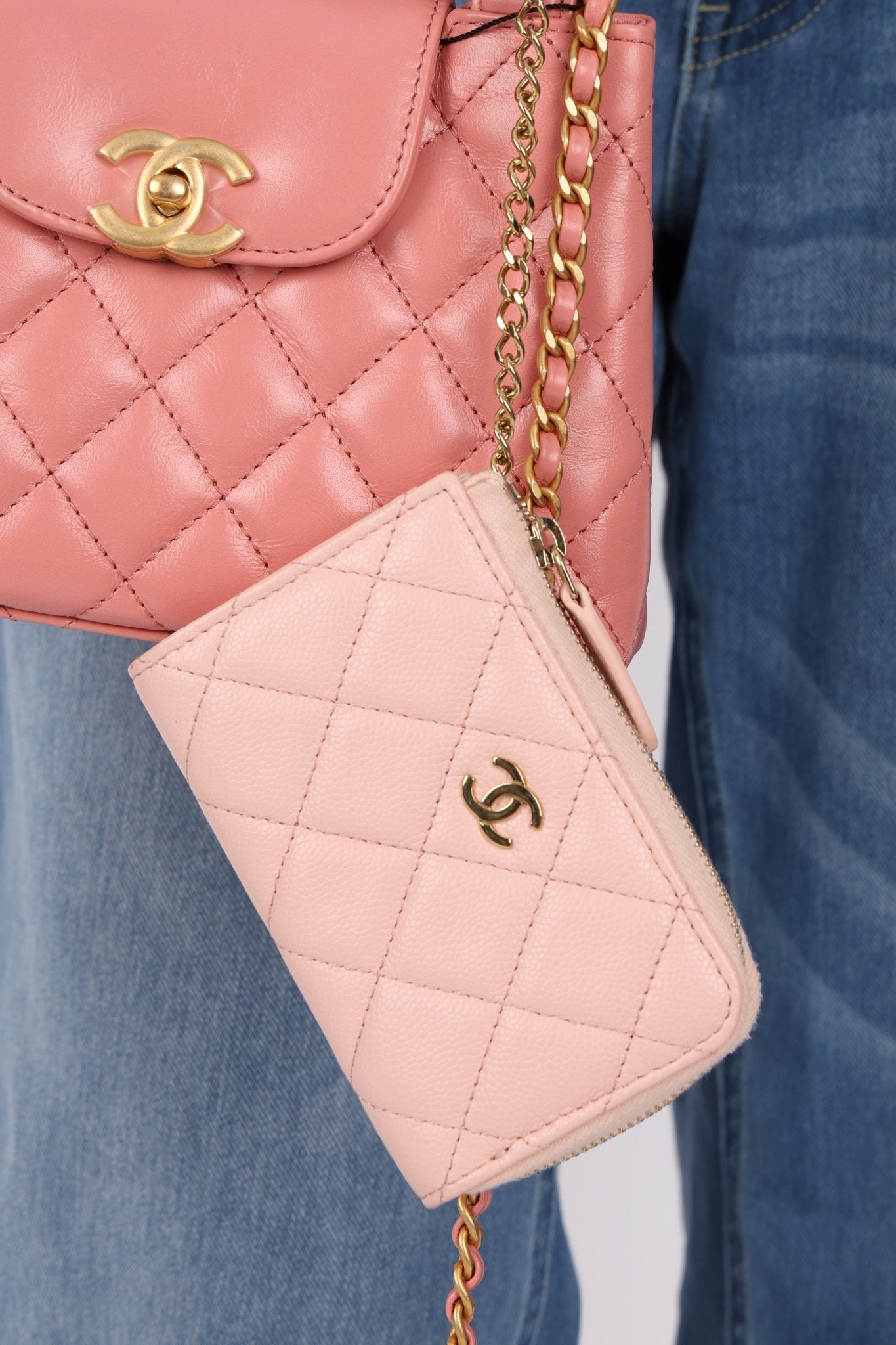 Chanel Caviar Zip Card Holder Key Pouch - FashioNica
