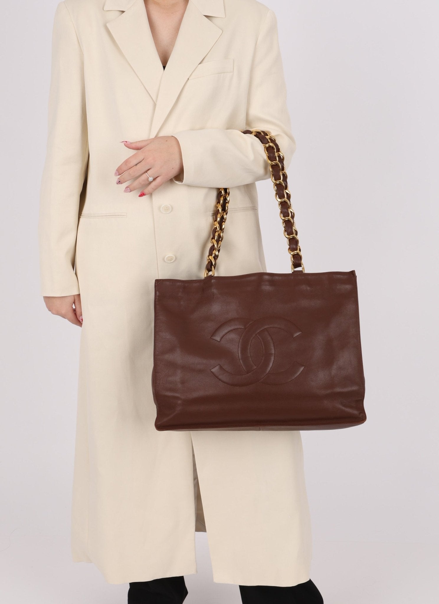 Chanel Chocolate Calfskin 24K GP Chunky Chain Tote - FashioNica