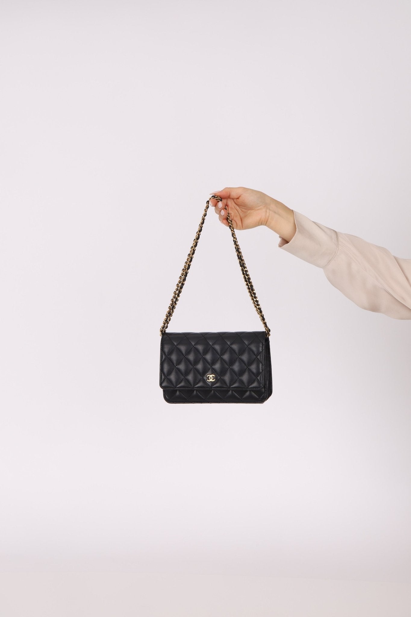 Chanel Lambskin Wallet on Chain - FashioNica