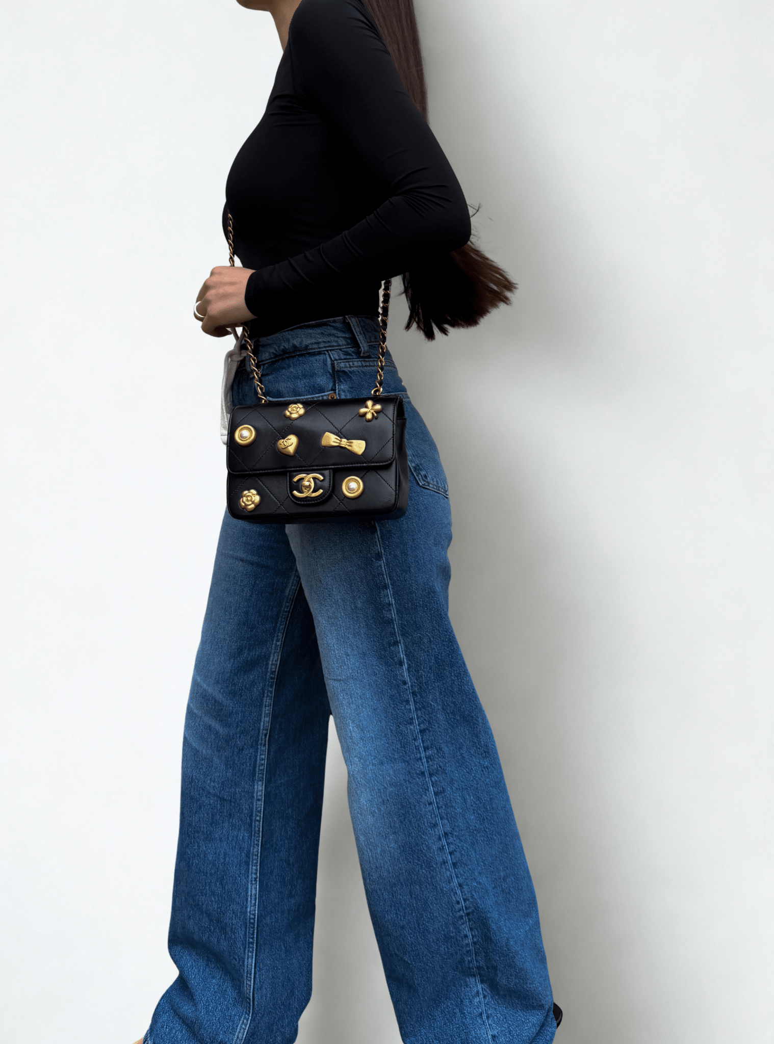 Chanel Métiers d'Art Winter 2025 Lambskin Charms Single Flap - FashioNica