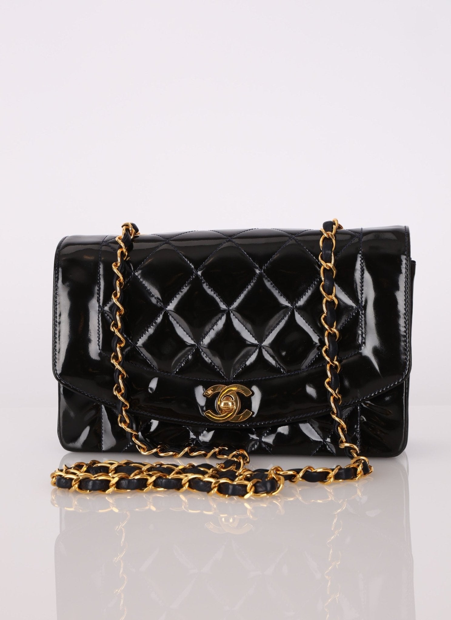 Chanel Patent Small Diana - FashioNica