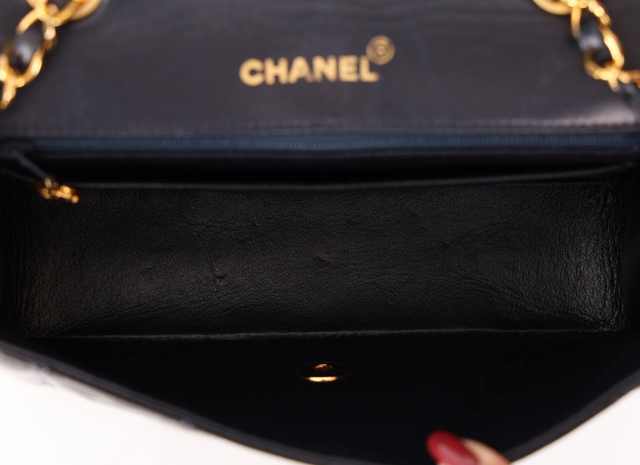 Chanel Patent Small Diana - FashioNica