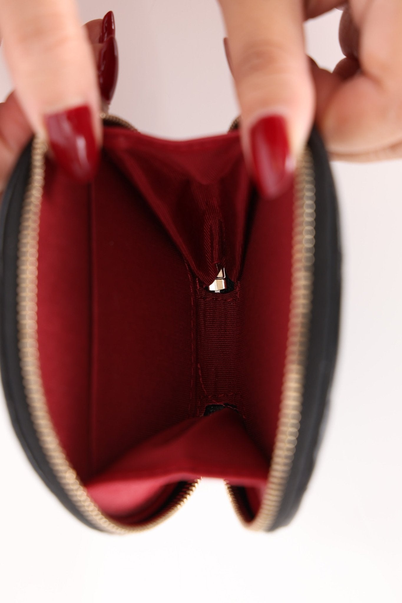 Chanel Runway Pearl Crown Trio Wristlet Multi Pouch - FashioNica