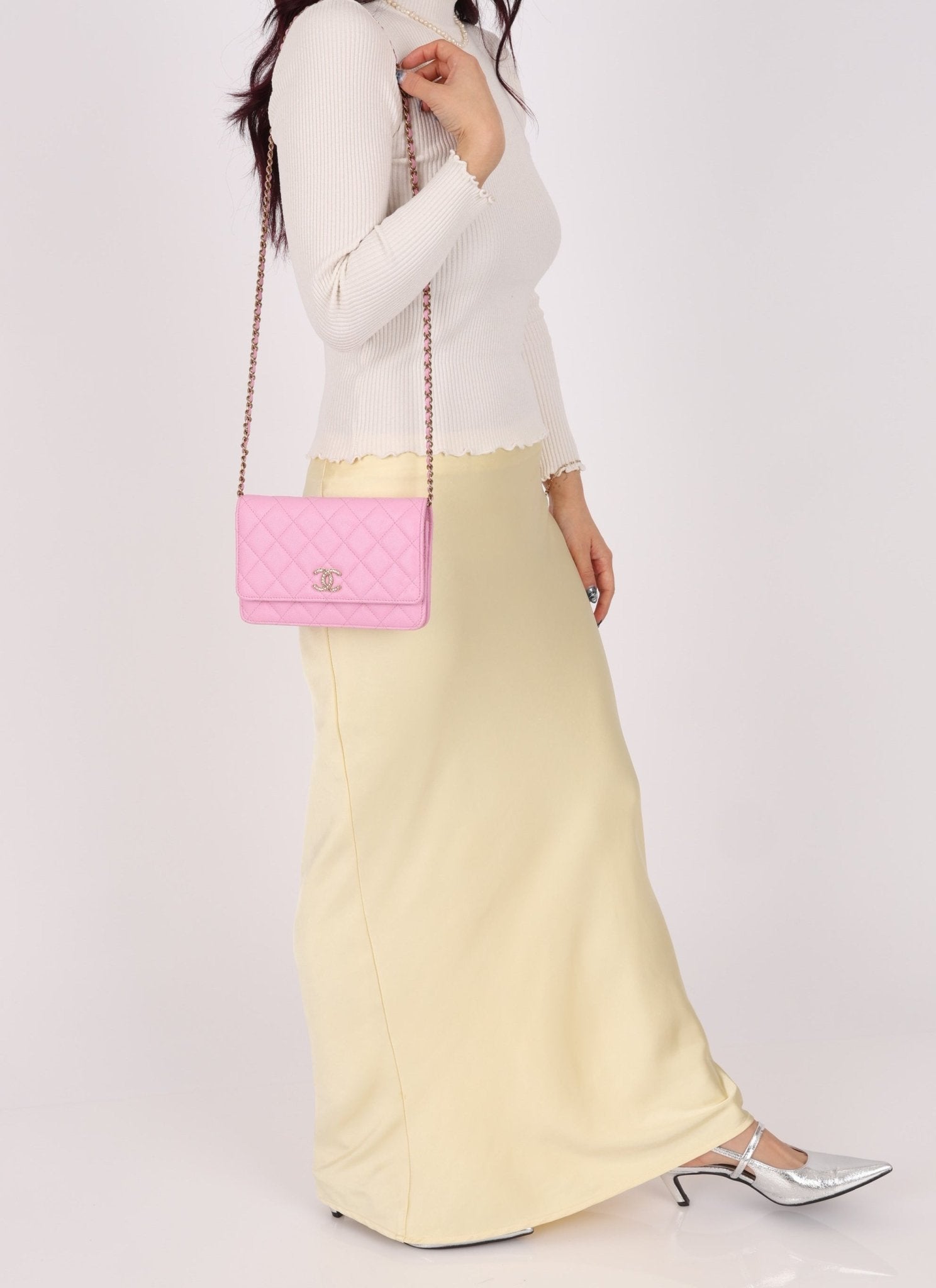 Chanel Sakura Caviar Wallet on Chain - FashioNica