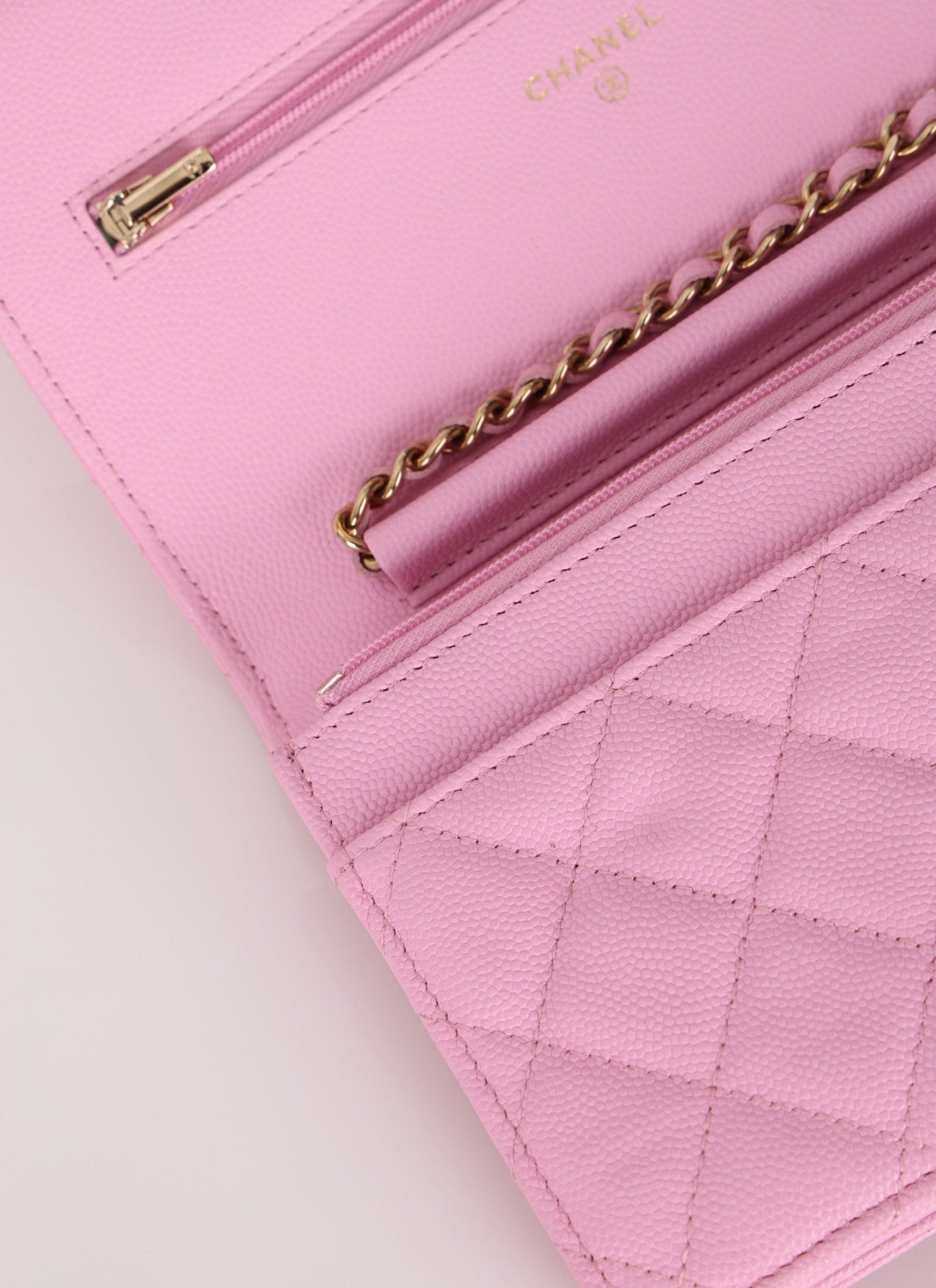 Chanel Sakura Caviar Wallet on Chain - FashioNica