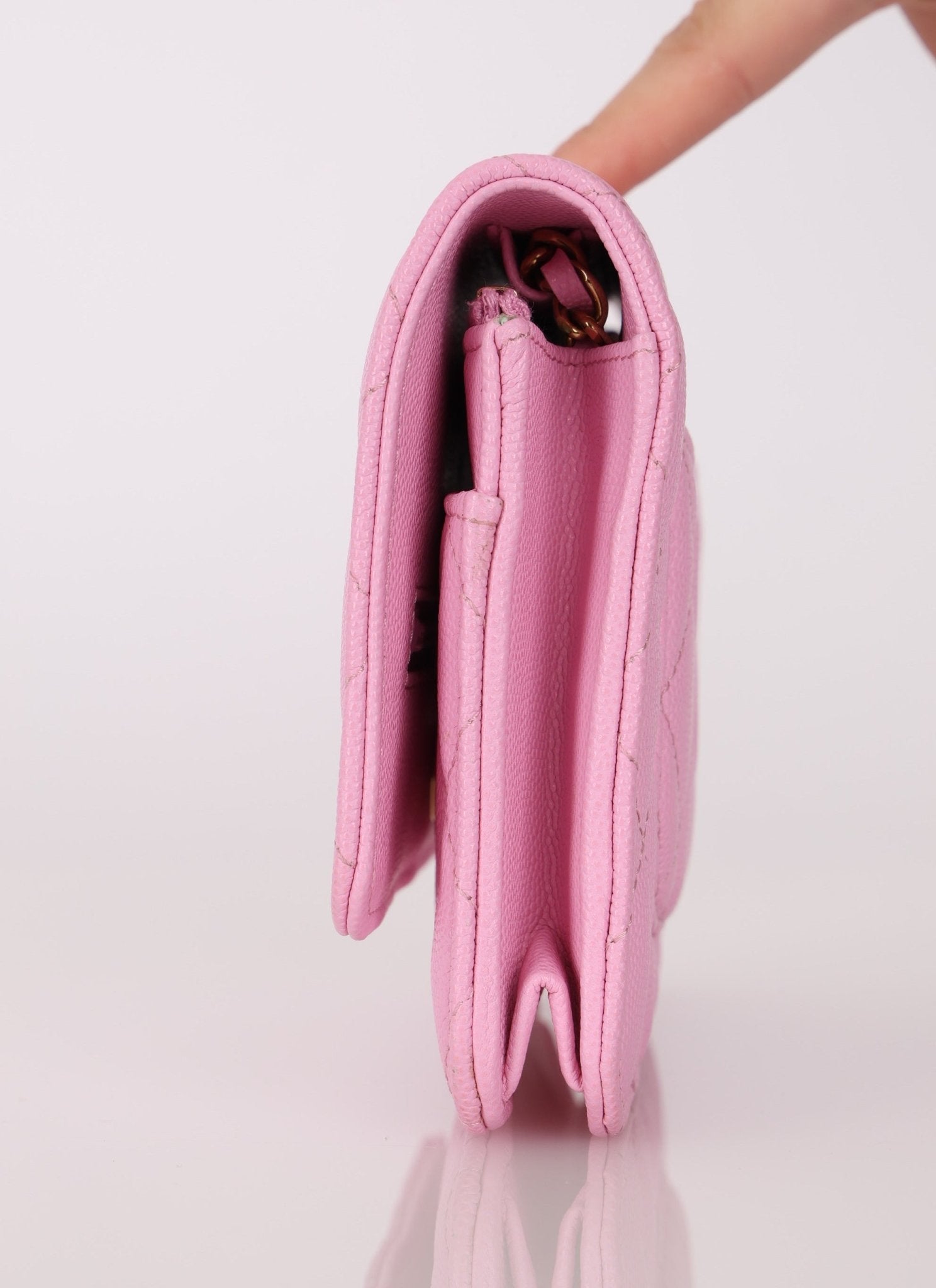 Chanel Sakura Caviar Wallet on Chain - FashioNica