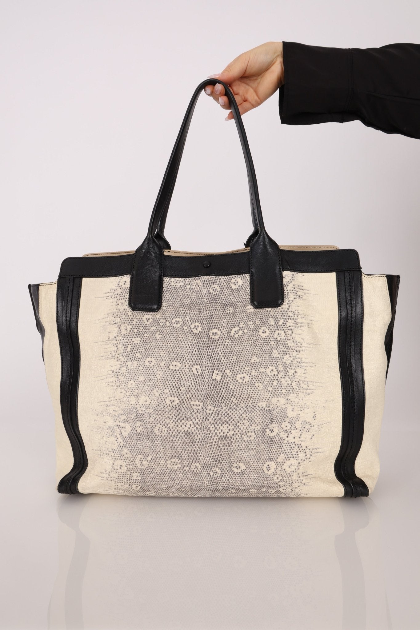 Chloe Opal & Black Embossed Ring Lizard Allison Tote Bag - FashioNica