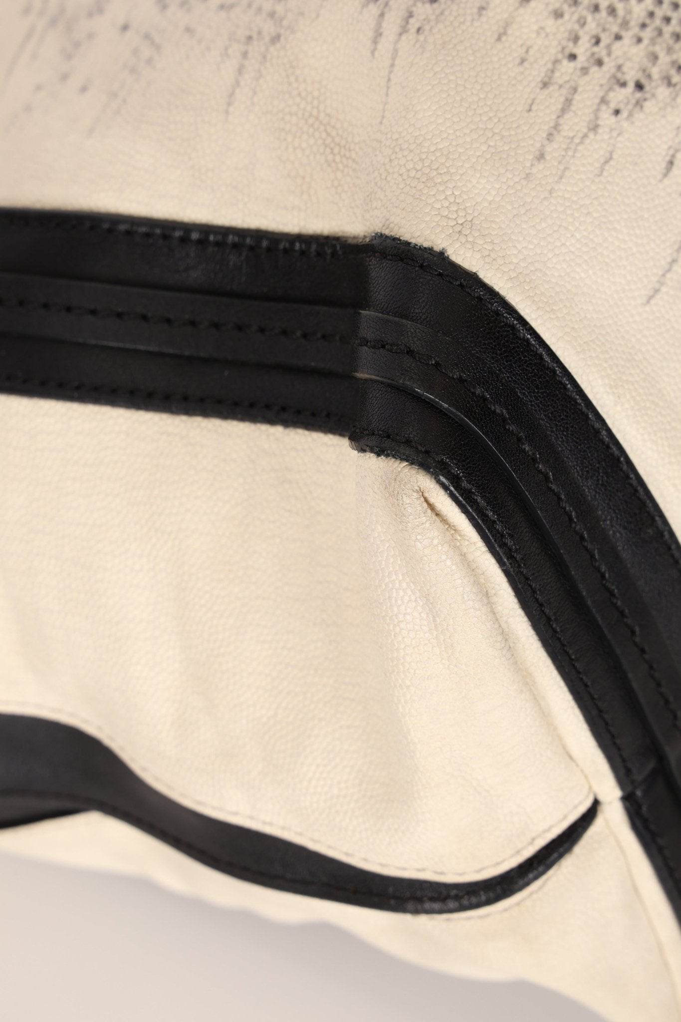 Chloe Opal & Black Embossed Ring Lizard Allison Tote Bag - FashioNica