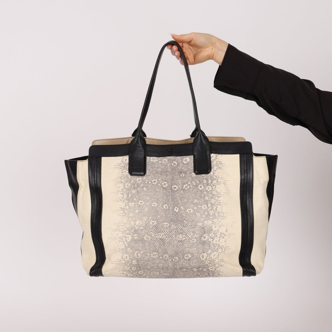 Chloe Opal & Black Embossed Ring Lizard Allison Tote Bag - FashioNica