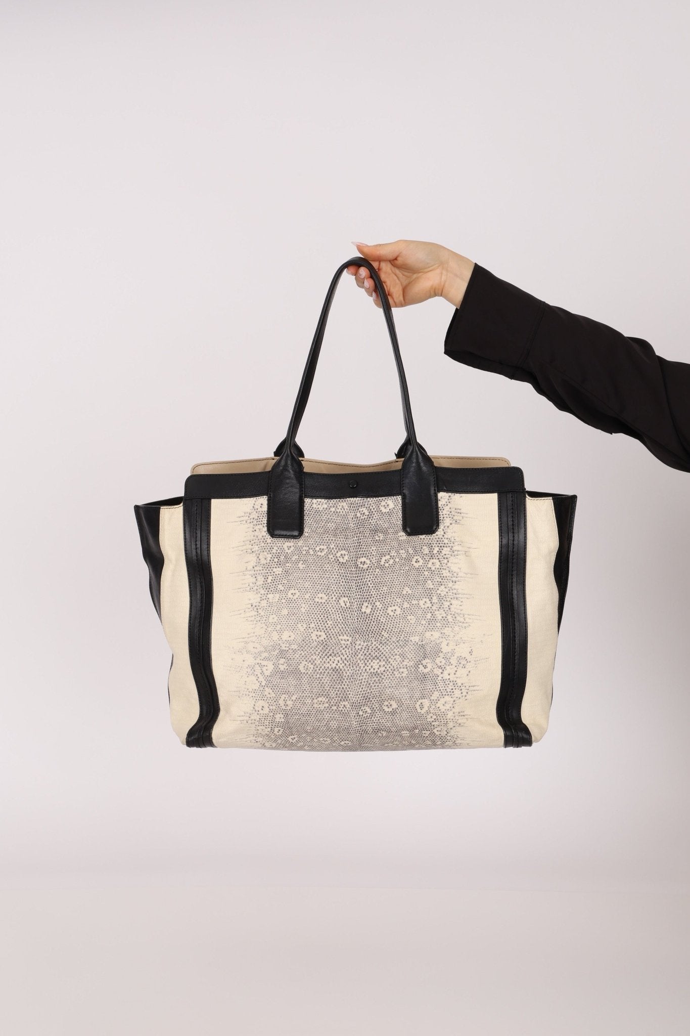 Chloe Opal & Black Embossed Ring Lizard Allison Tote Bag - FashioNica