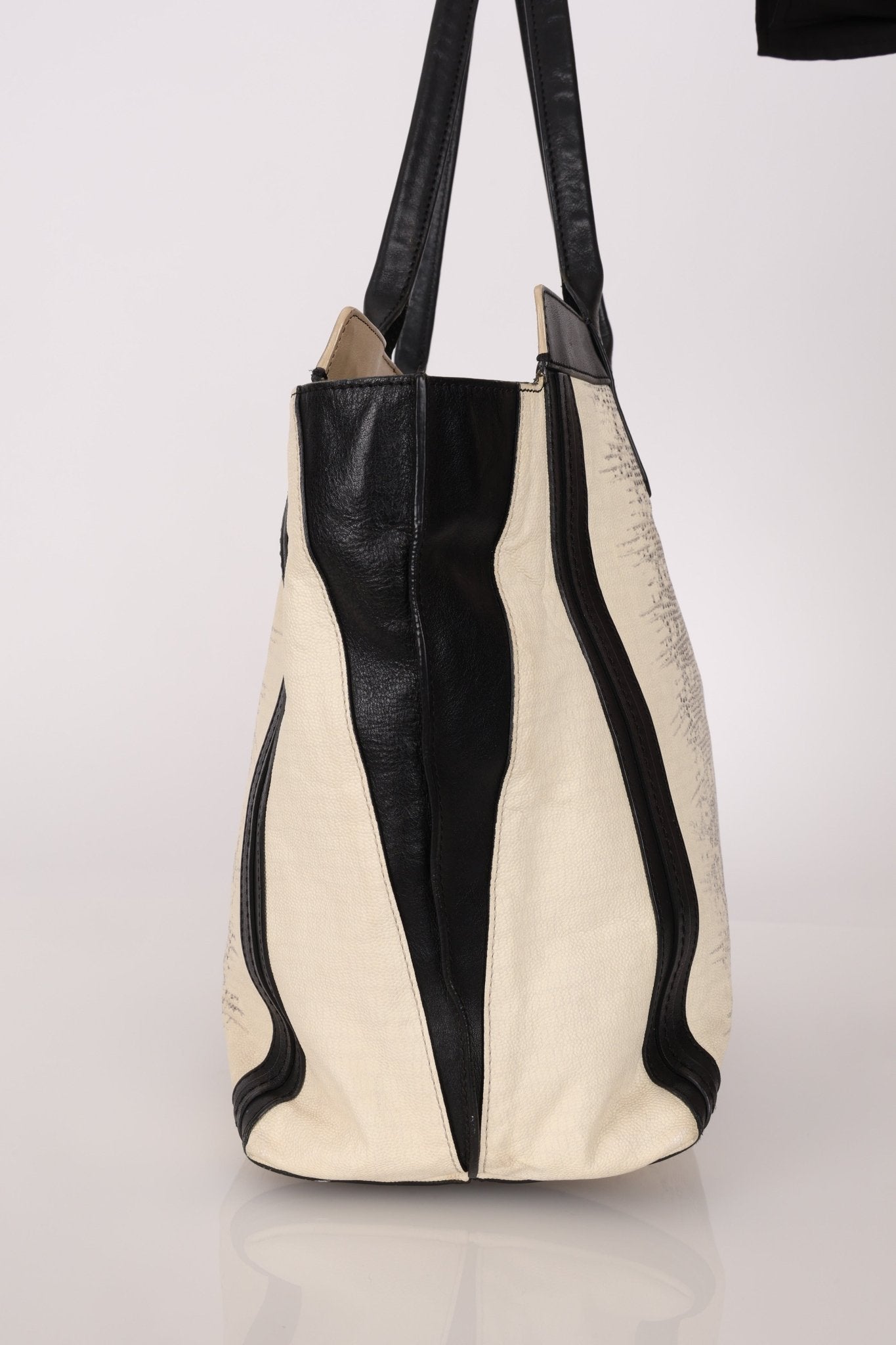 Chloe Opal & Black Embossed Ring Lizard Allison Tote Bag - FashioNica
