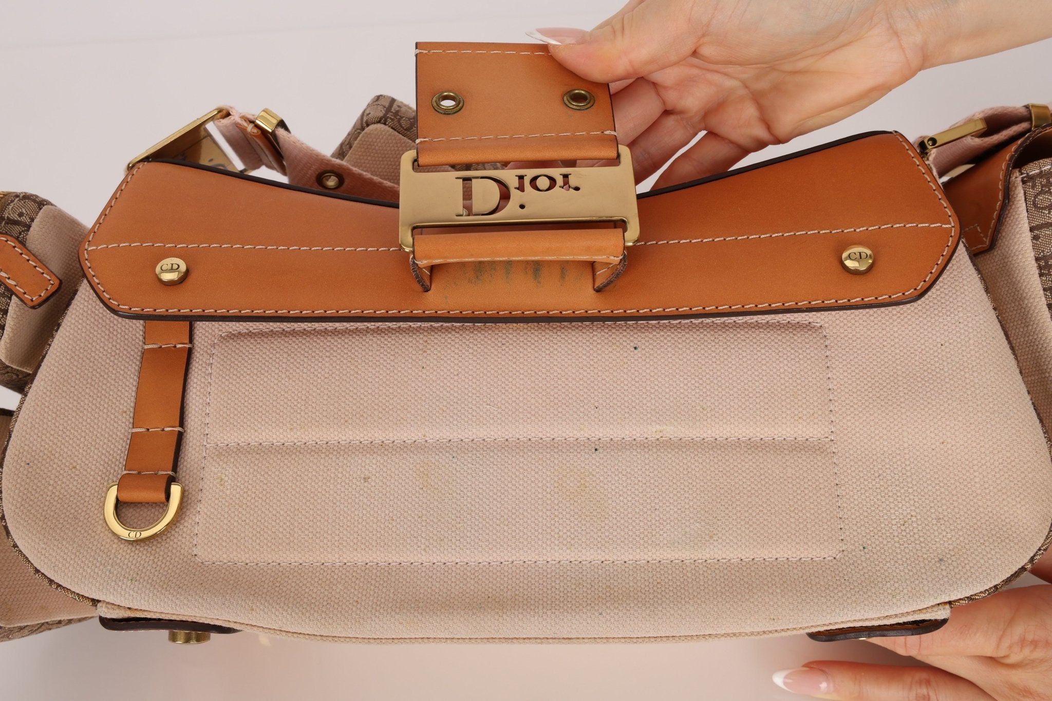 Dior 2002 Street Chic Columbus Cargo Shoulder Bag - FashioNica