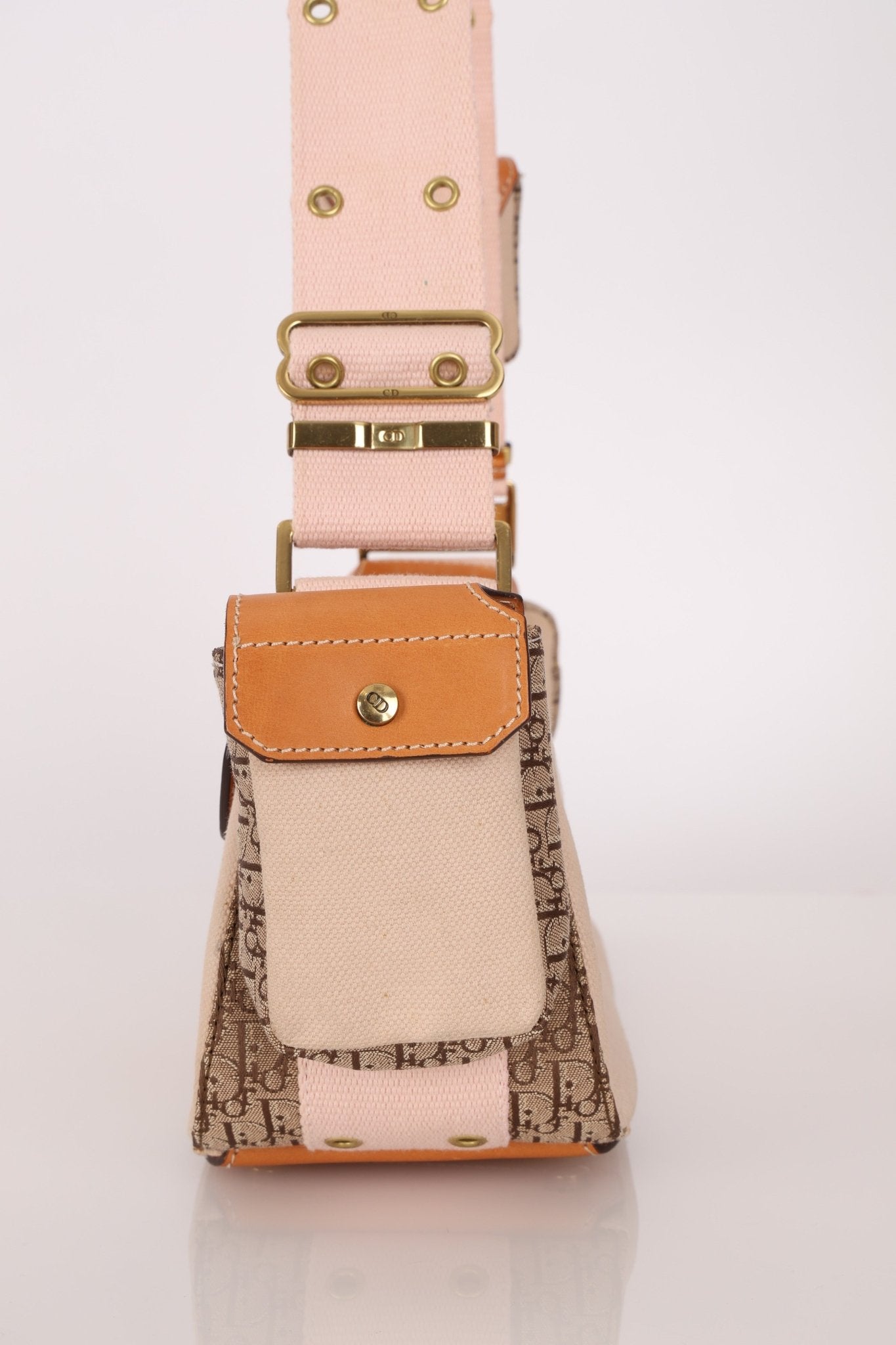 Dior 2002 Street Chic Columbus Cargo Shoulder Bag - FashioNica