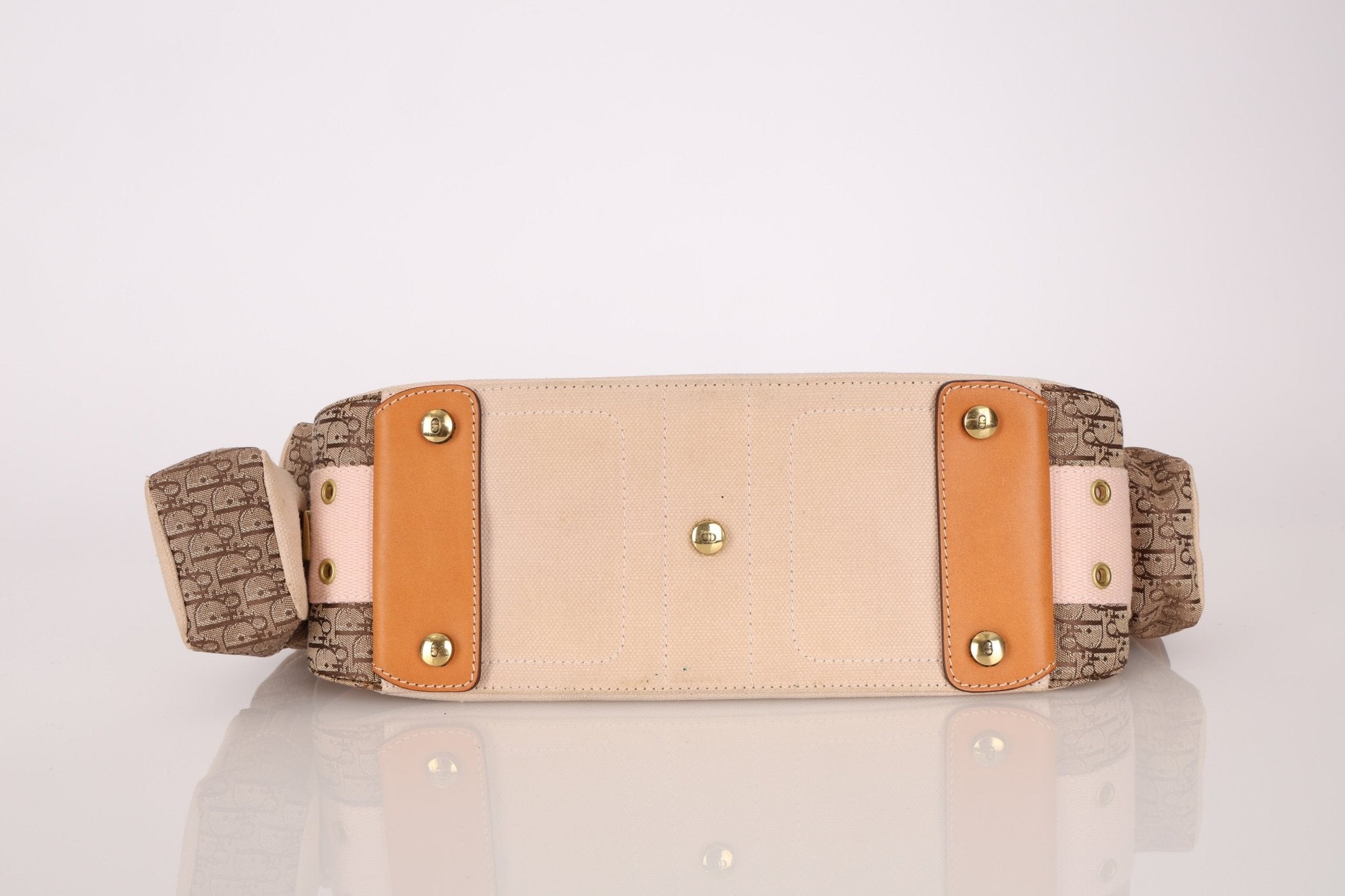 Dior 2002 Street Chic Columbus Cargo Shoulder Bag - FashioNica