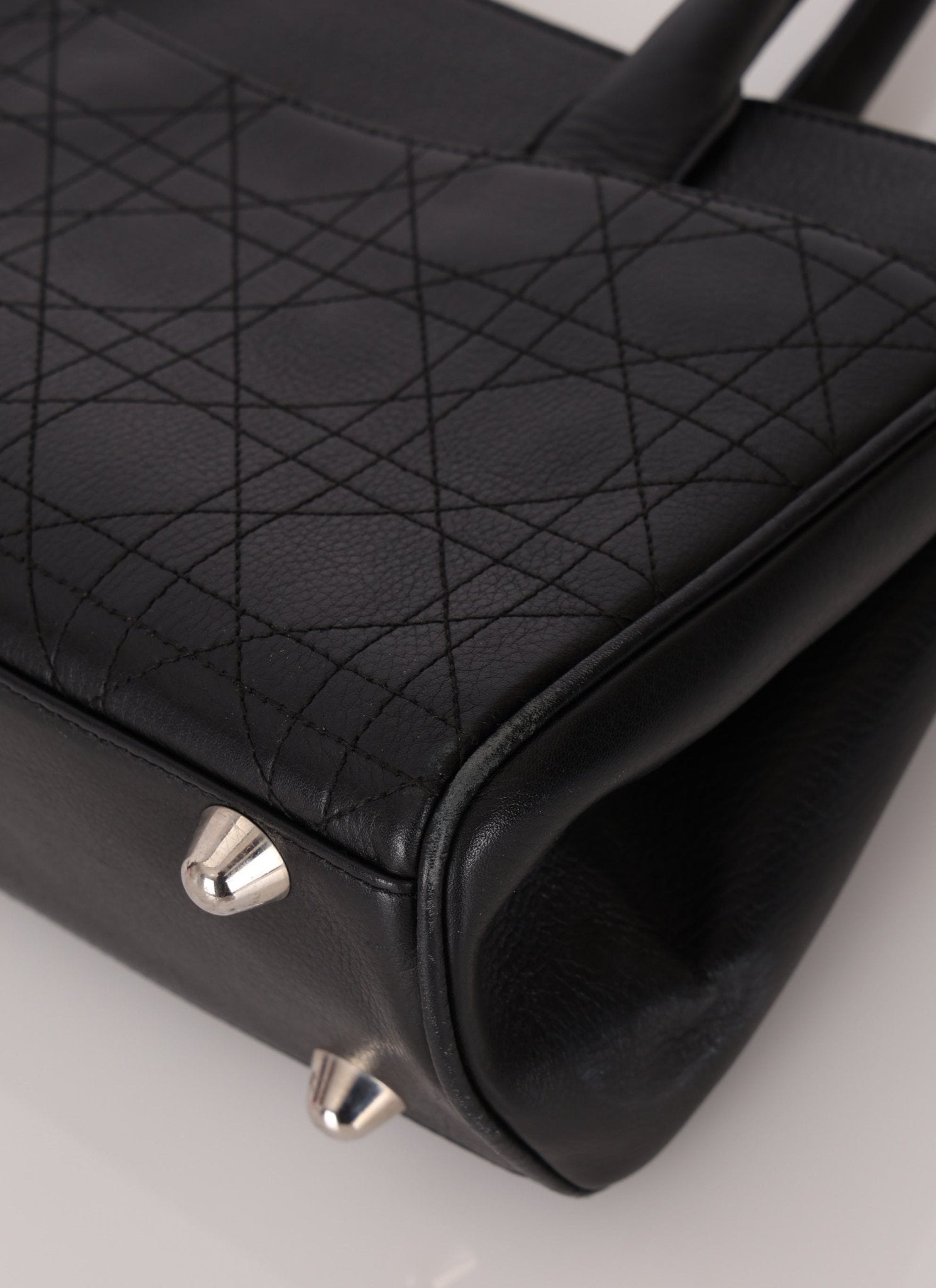 Dior 2005 Cannage Stitch D Buckle Medium Tote - FashioNica